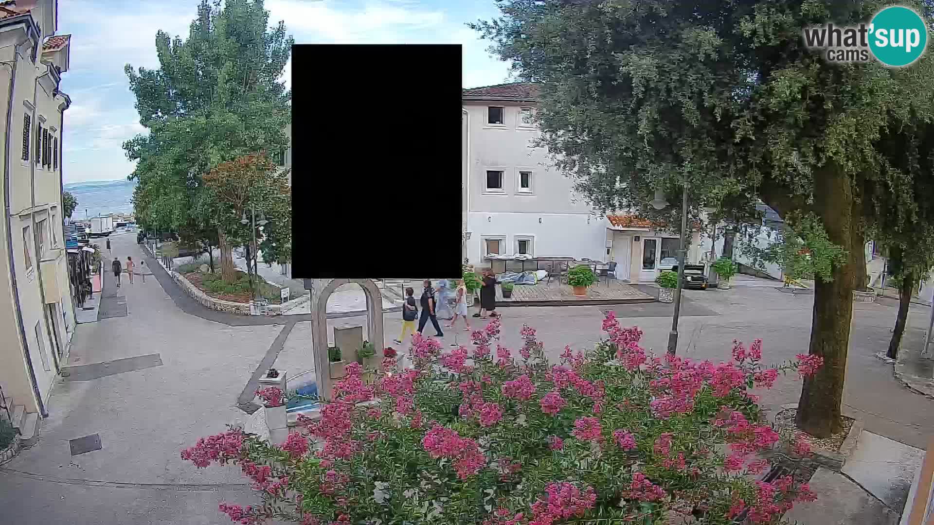 Webcam Mošćenička Draga Center – Live View of the Town Center