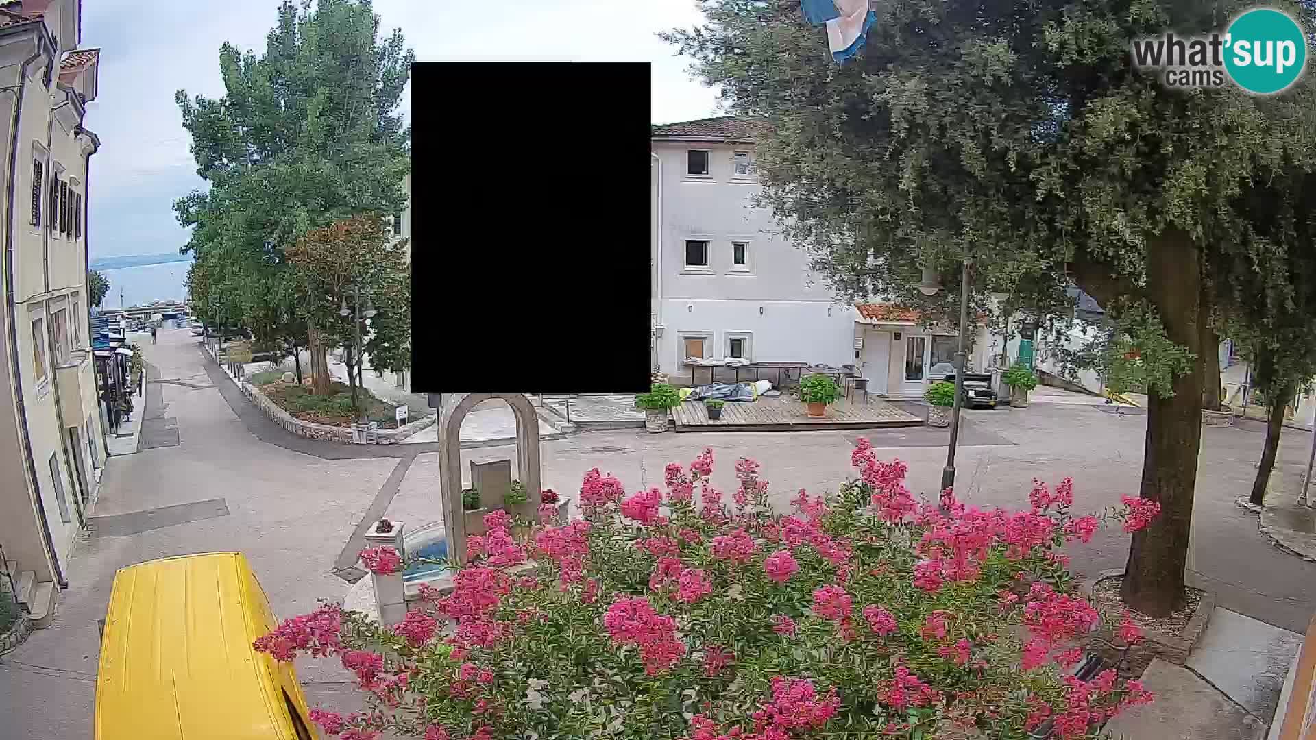 Spletna kamera center Mošćeniška Draga – Pogled v živo