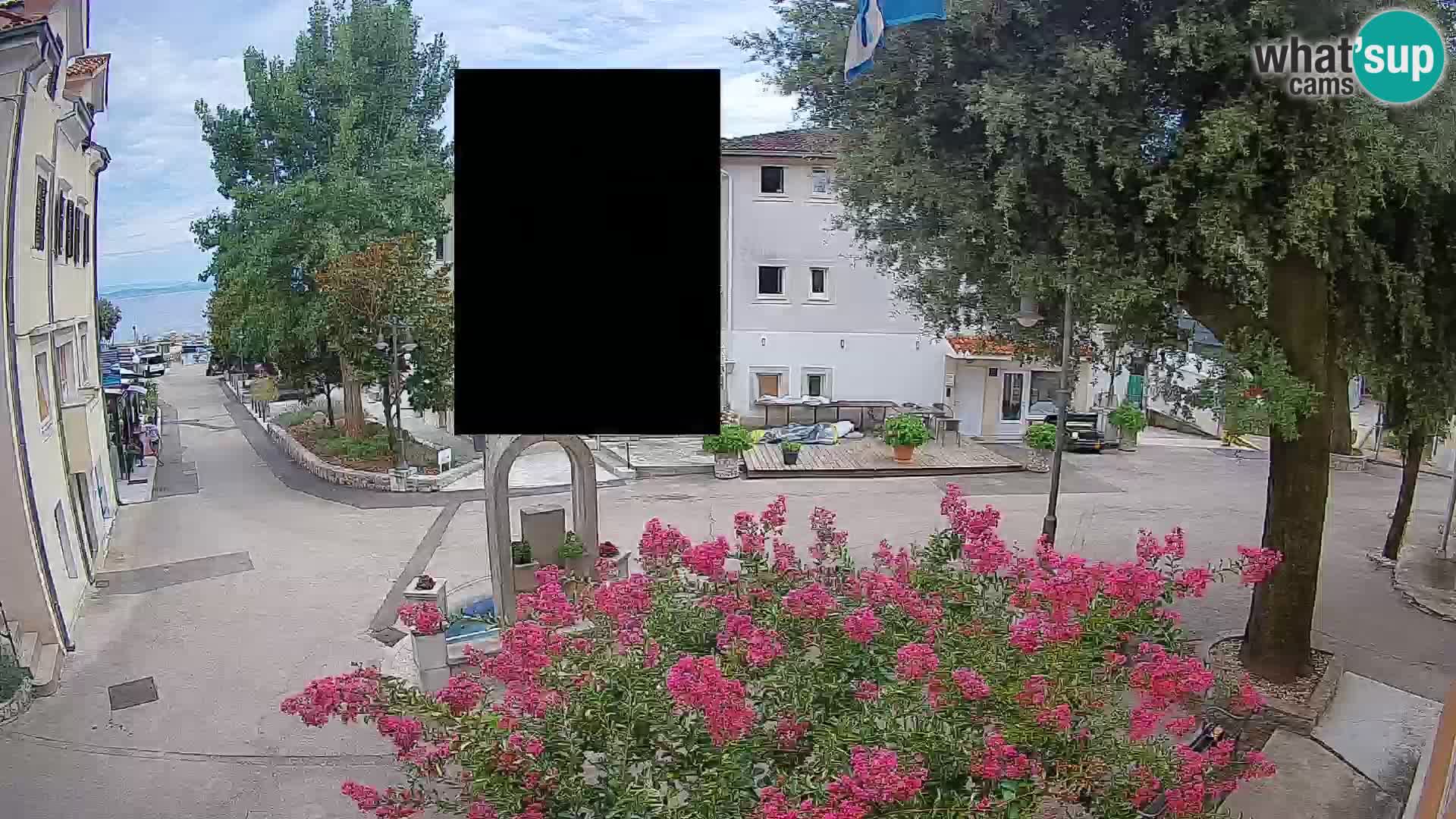 Spletna kamera center Mošćeniška Draga – Pogled v živo