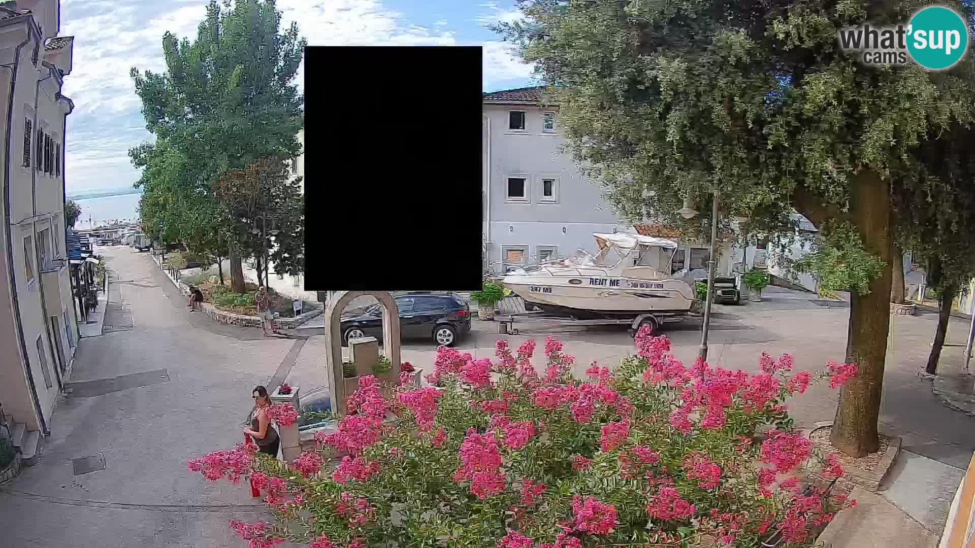 Spletna kamera center Mošćeniška Draga – Pogled v živo