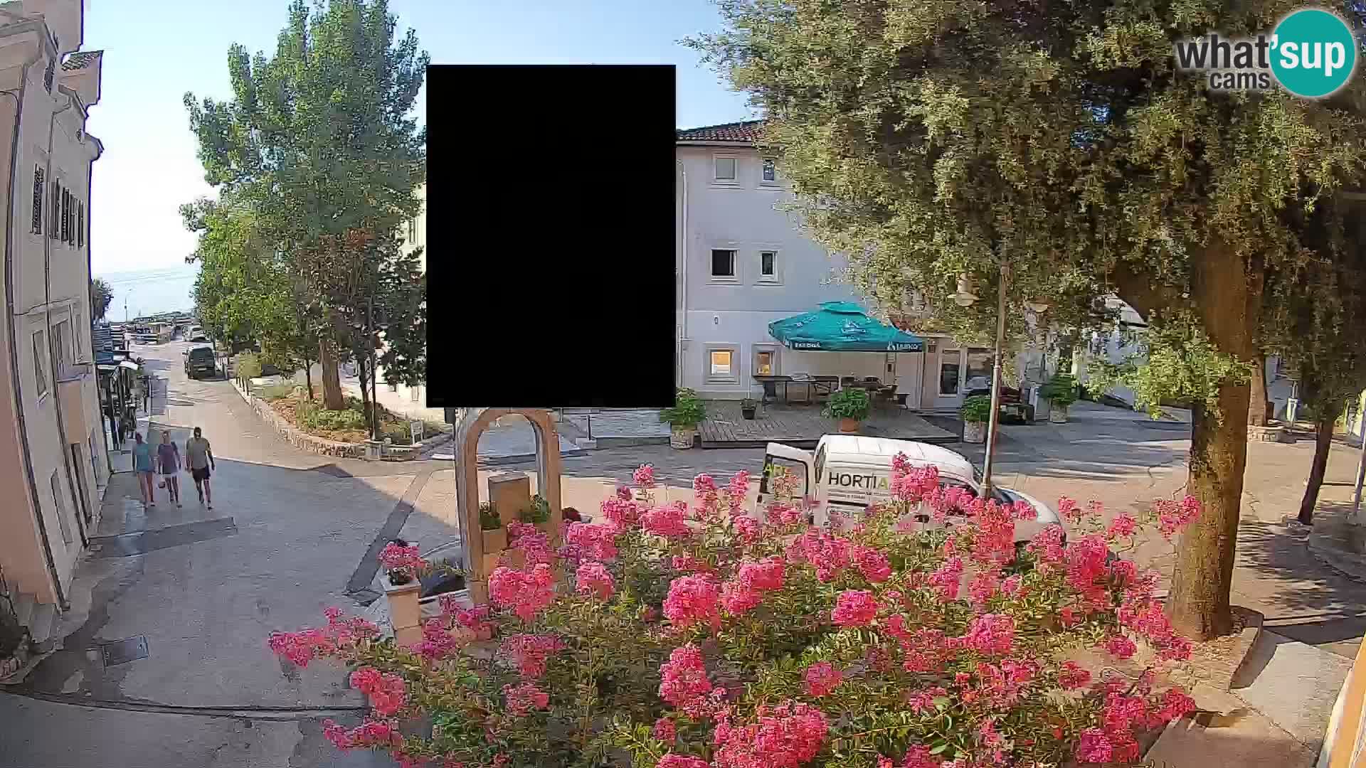 Spletna kamera center Mošćeniška Draga – Pogled v živo
