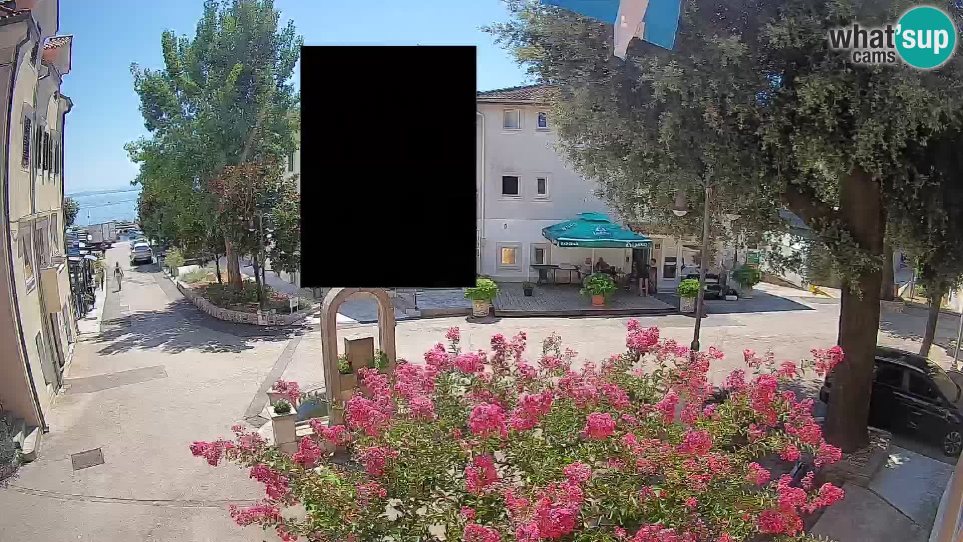 Spletna kamera center Mošćeniška Draga – Pogled v živo
