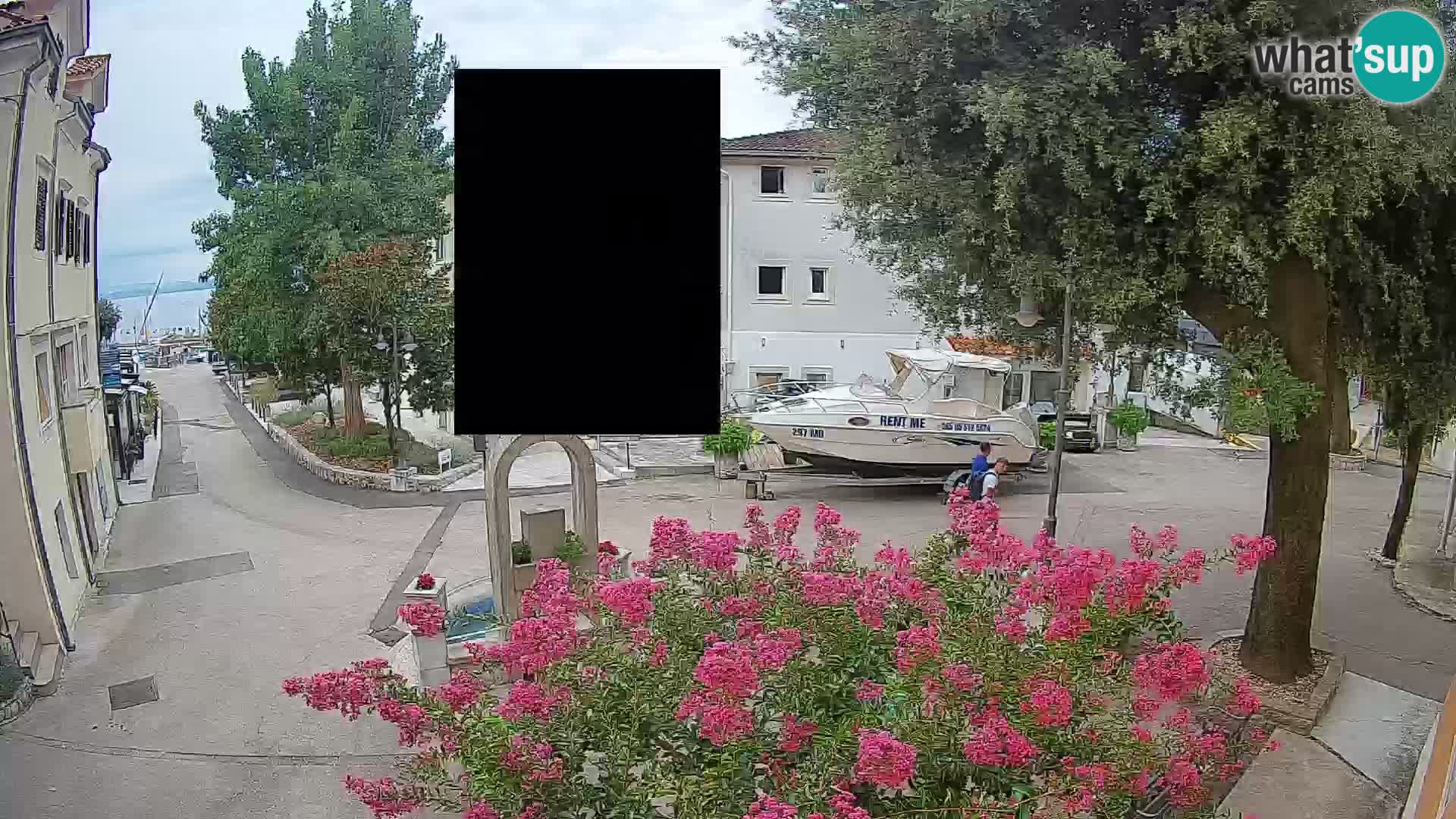 Webcam Mošćenička Draga Center – Live View of the Town Center
