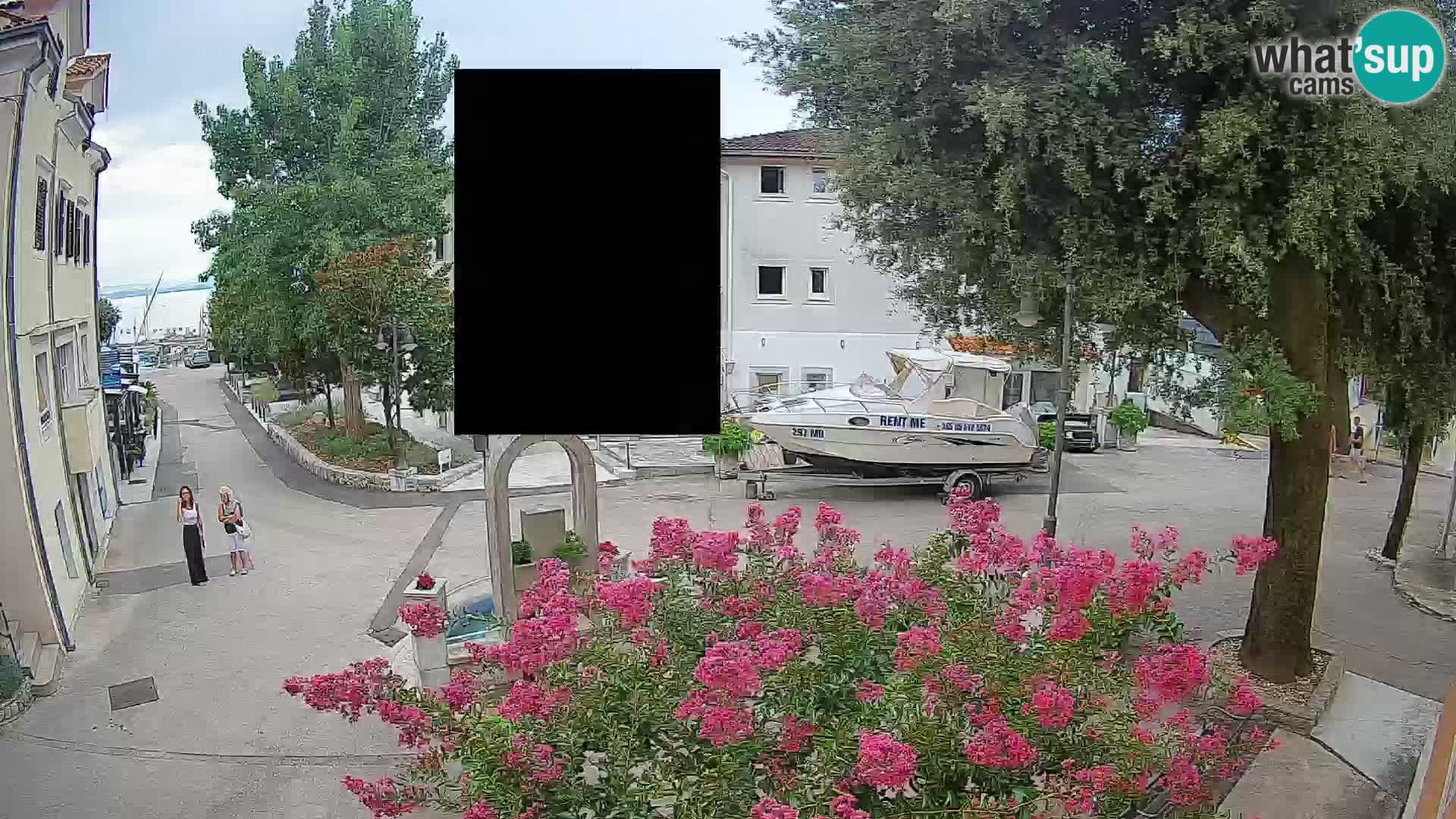 Spletna kamera center Mošćeniška Draga – Pogled v živo