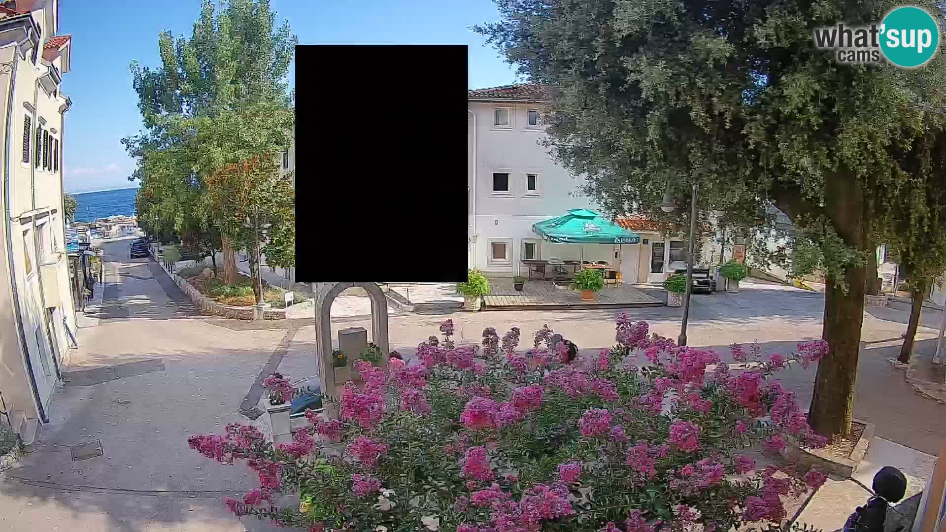 Spletna kamera center Mošćeniška Draga – Pogled v živo