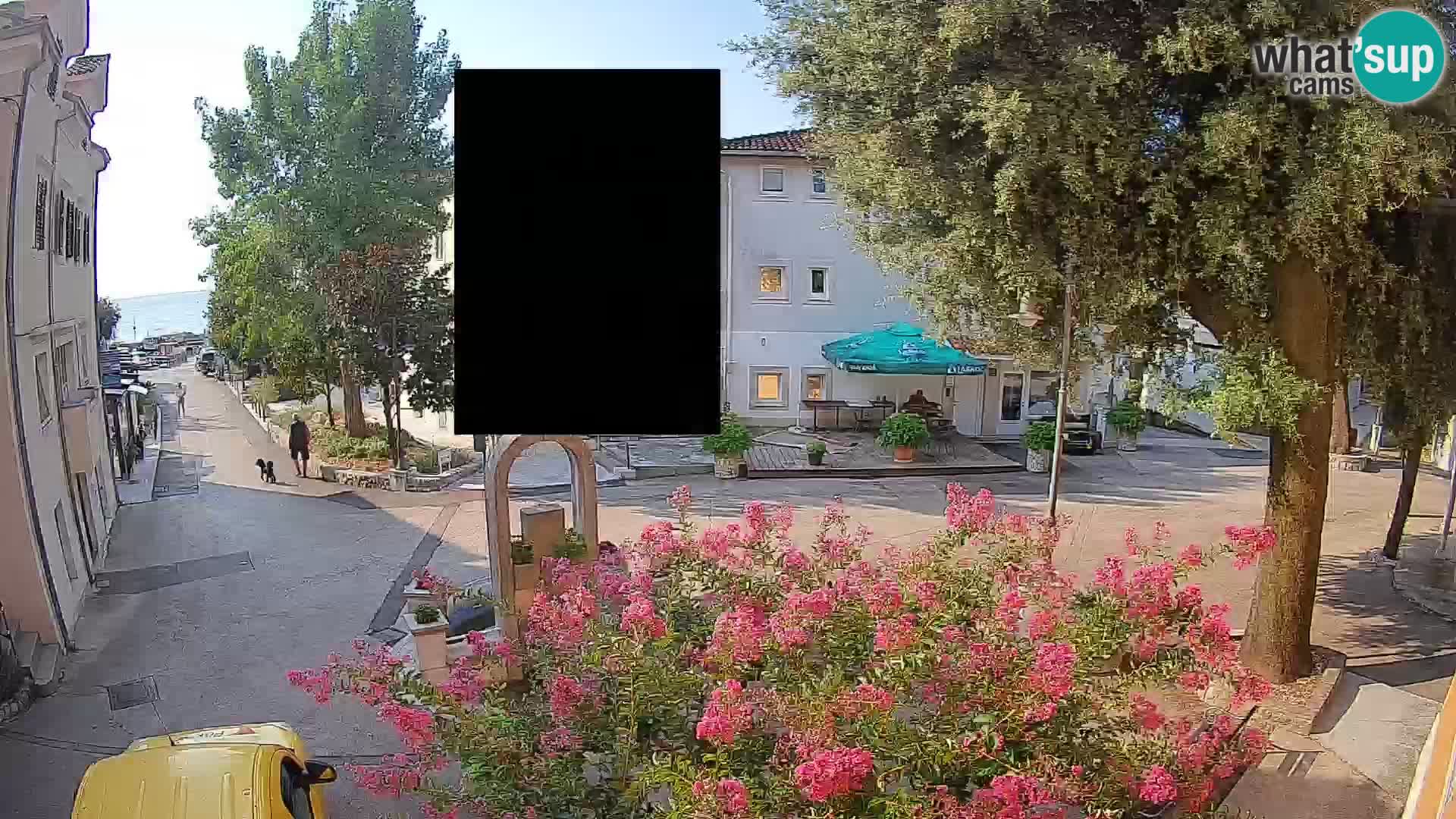Spletna kamera center Mošćeniška Draga – Pogled v živo