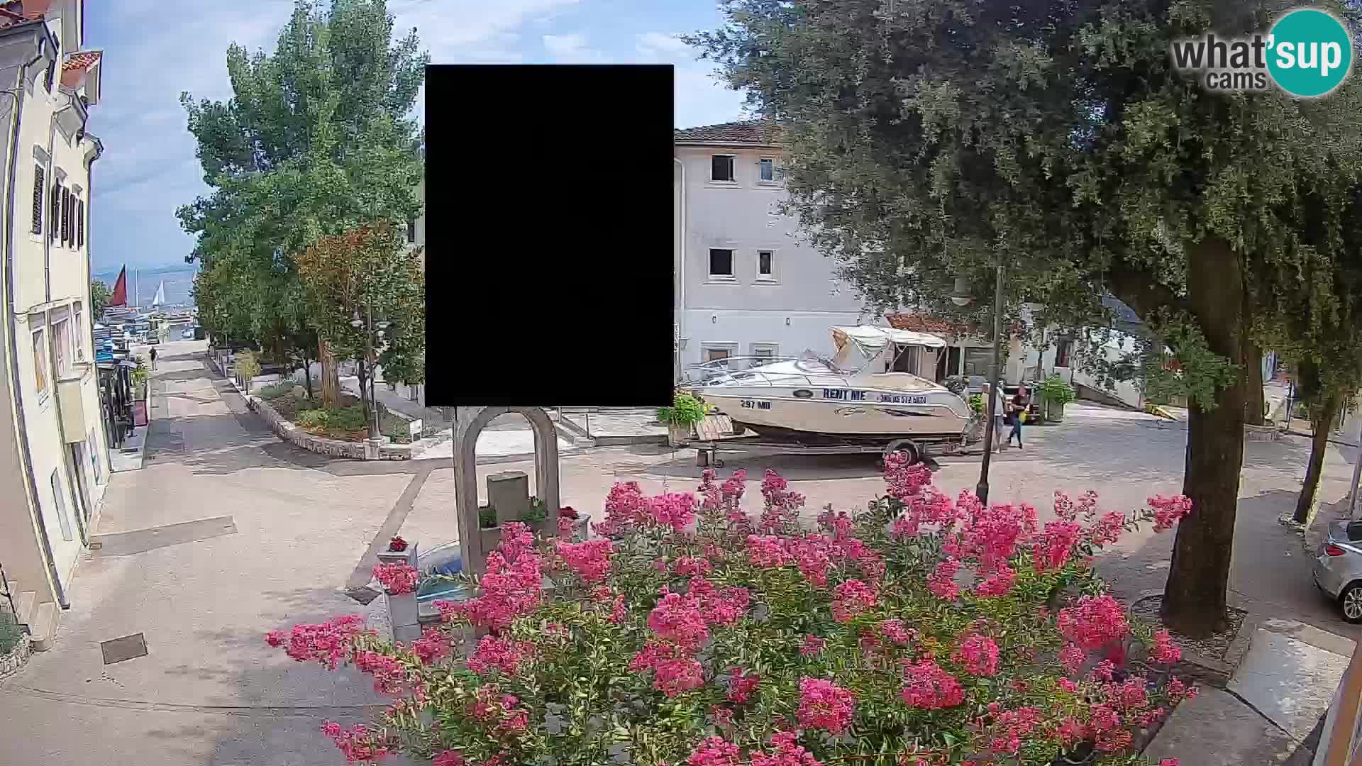 Spletna kamera center Mošćeniška Draga – Pogled v živo