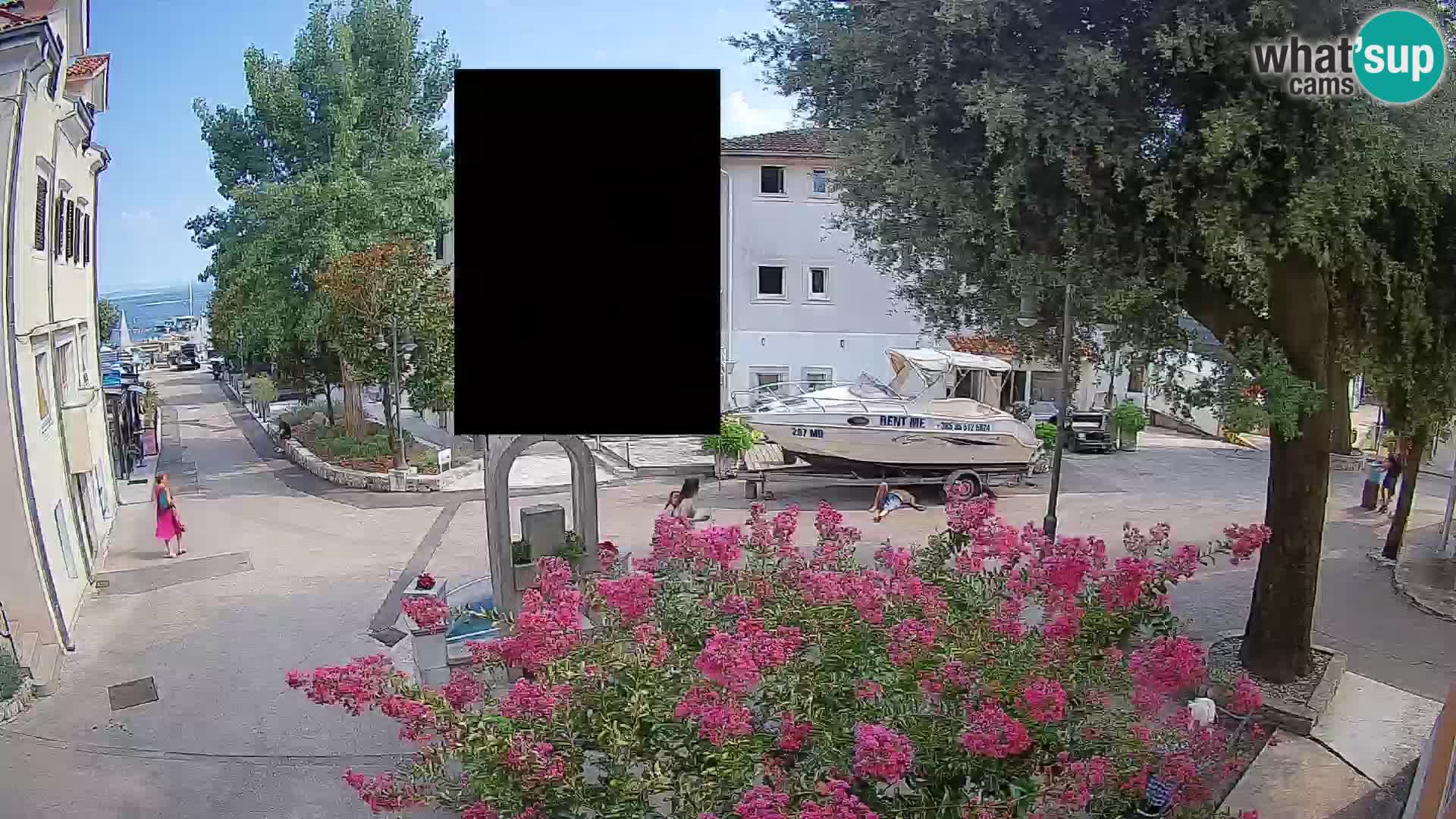 Spletna kamera center Mošćeniška Draga – Pogled v živo