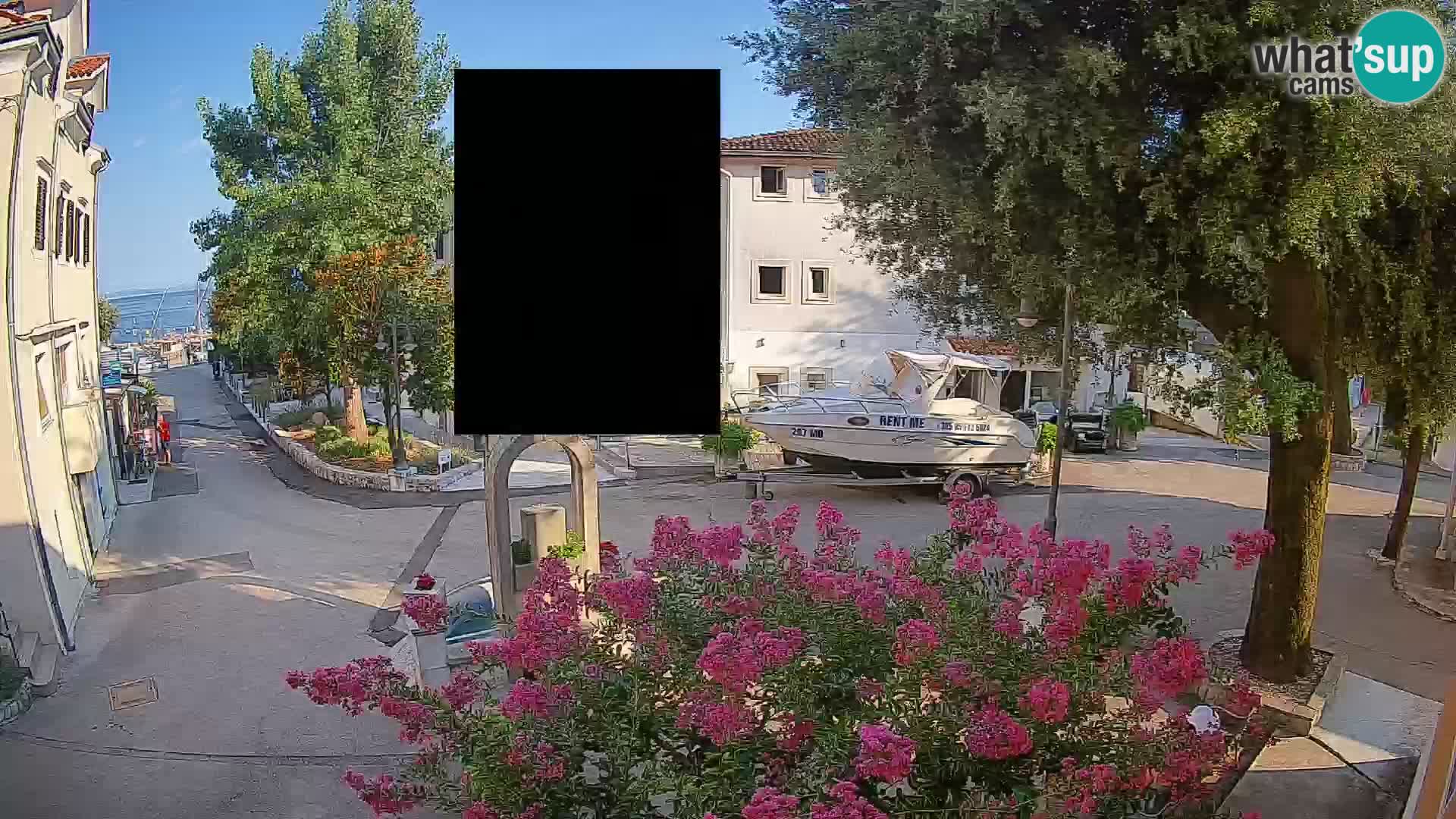 Webcam Mošćenička Draga Center – Live View of the Town Center
