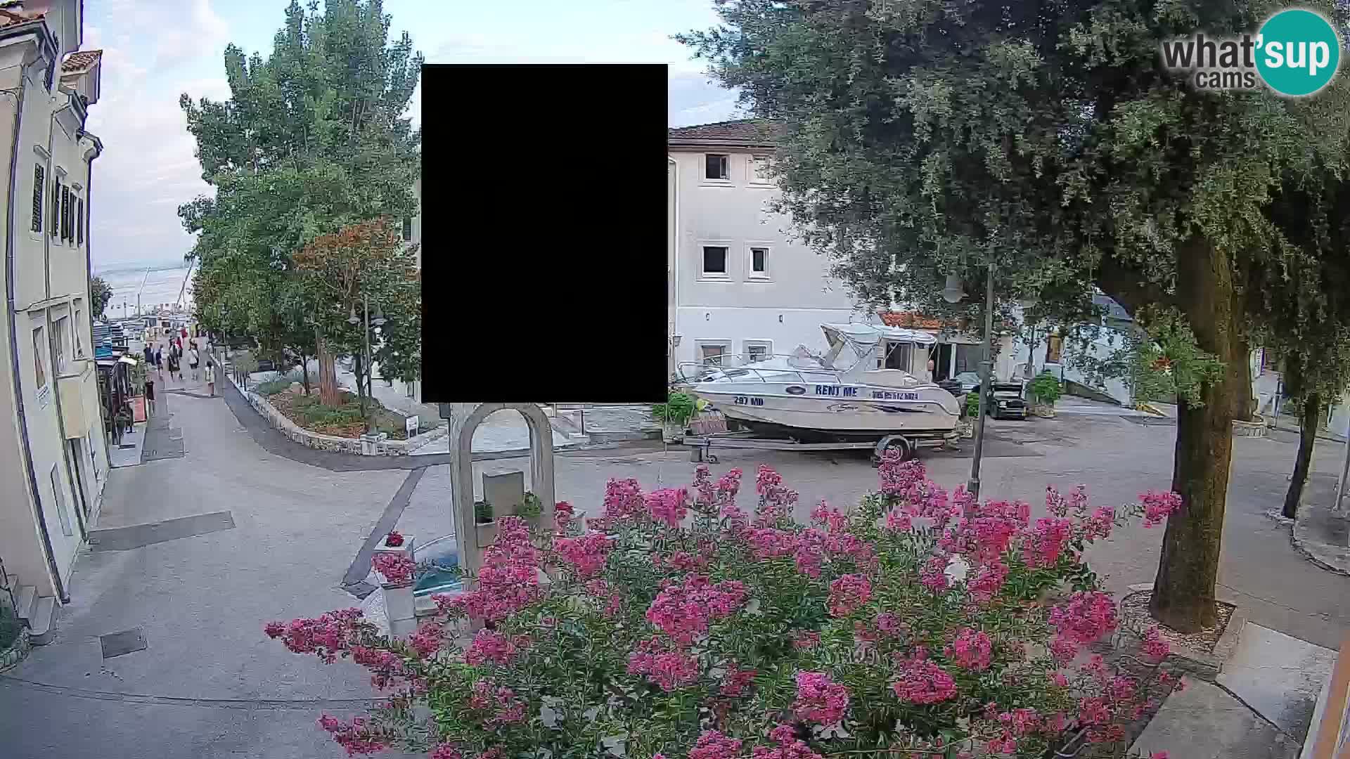 Webcam Mošćenička Draga Center – Live View of the Town Center
