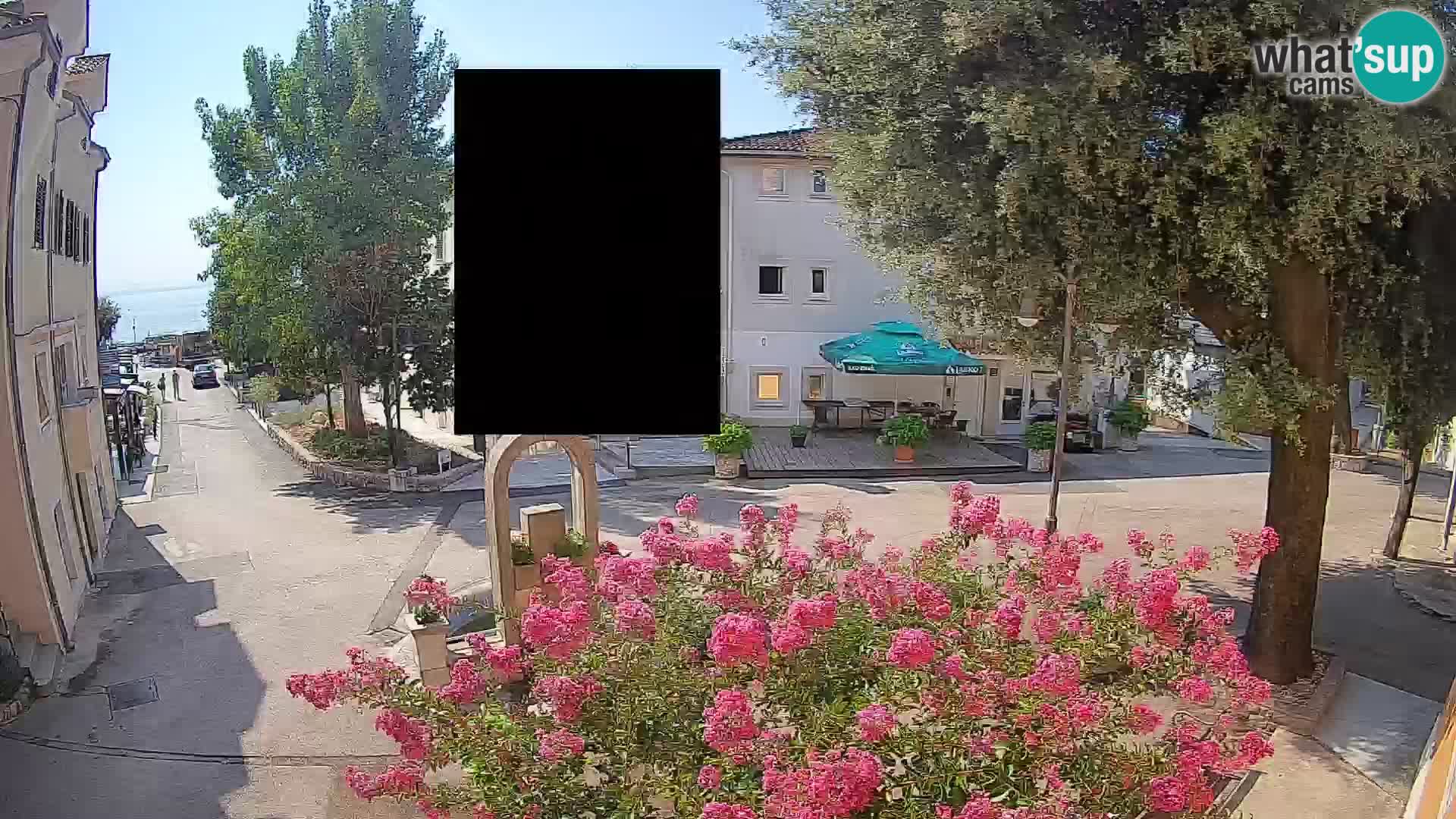 Web kamera centar Mošćeničke Drage – Pogled uživo