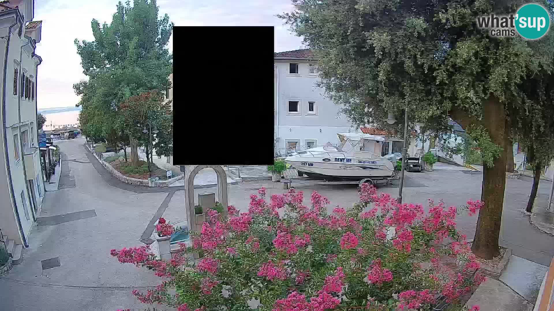 Web kamera centar Mošćeničke Drage – Pogled uživo