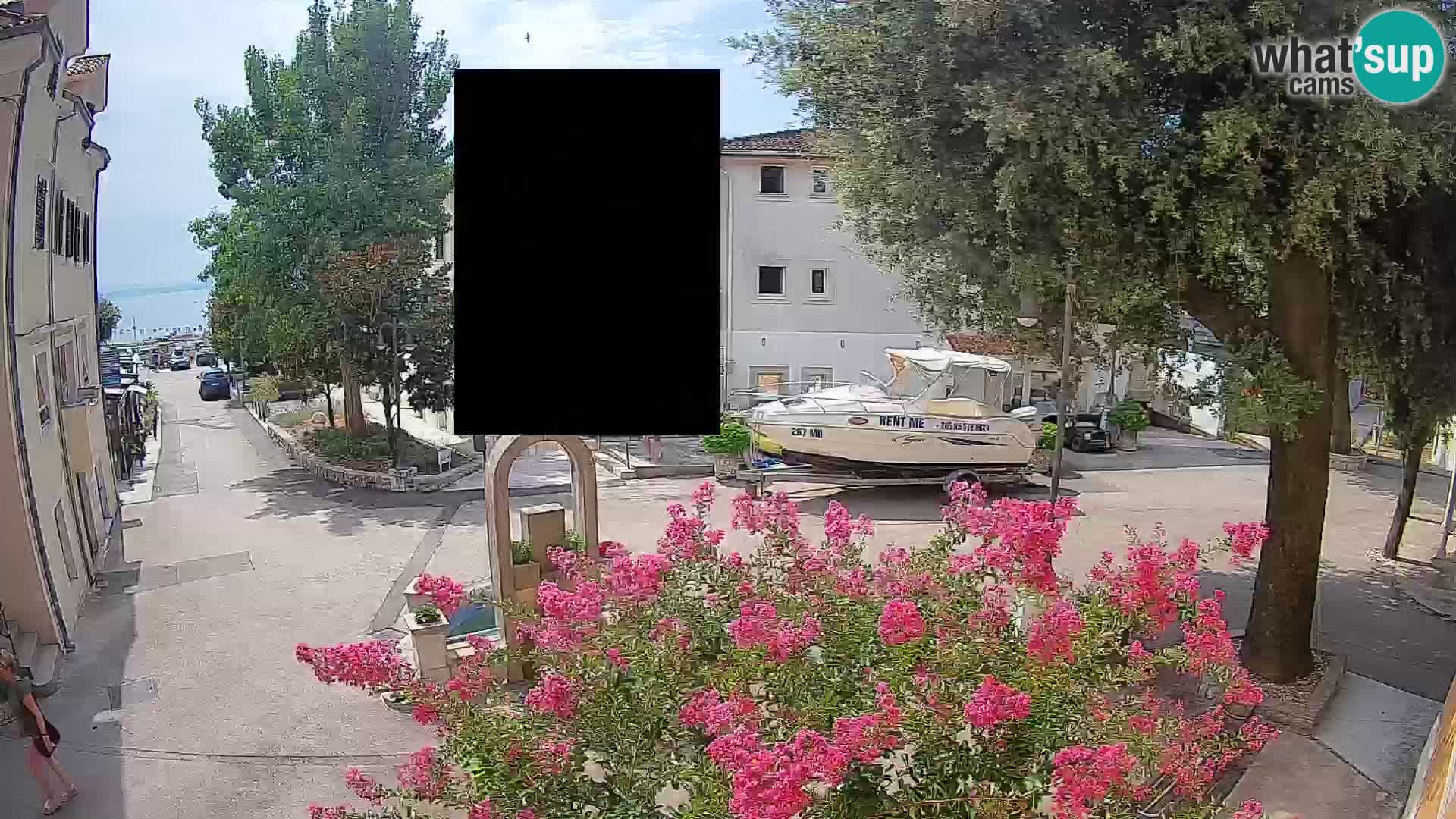 Web kamera centar Mošćeničke Drage – Pogled uživo