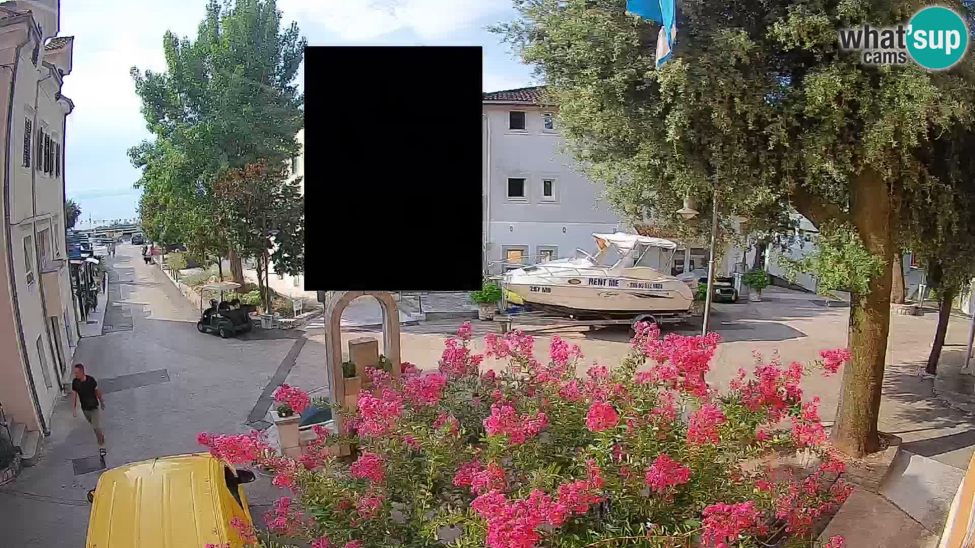 Web kamera centar Mošćeničke Drage – Pogled uživo