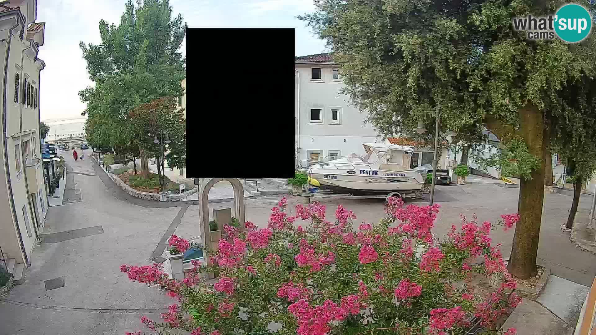Web kamera centar Mošćeničke Drage – Pogled uživo