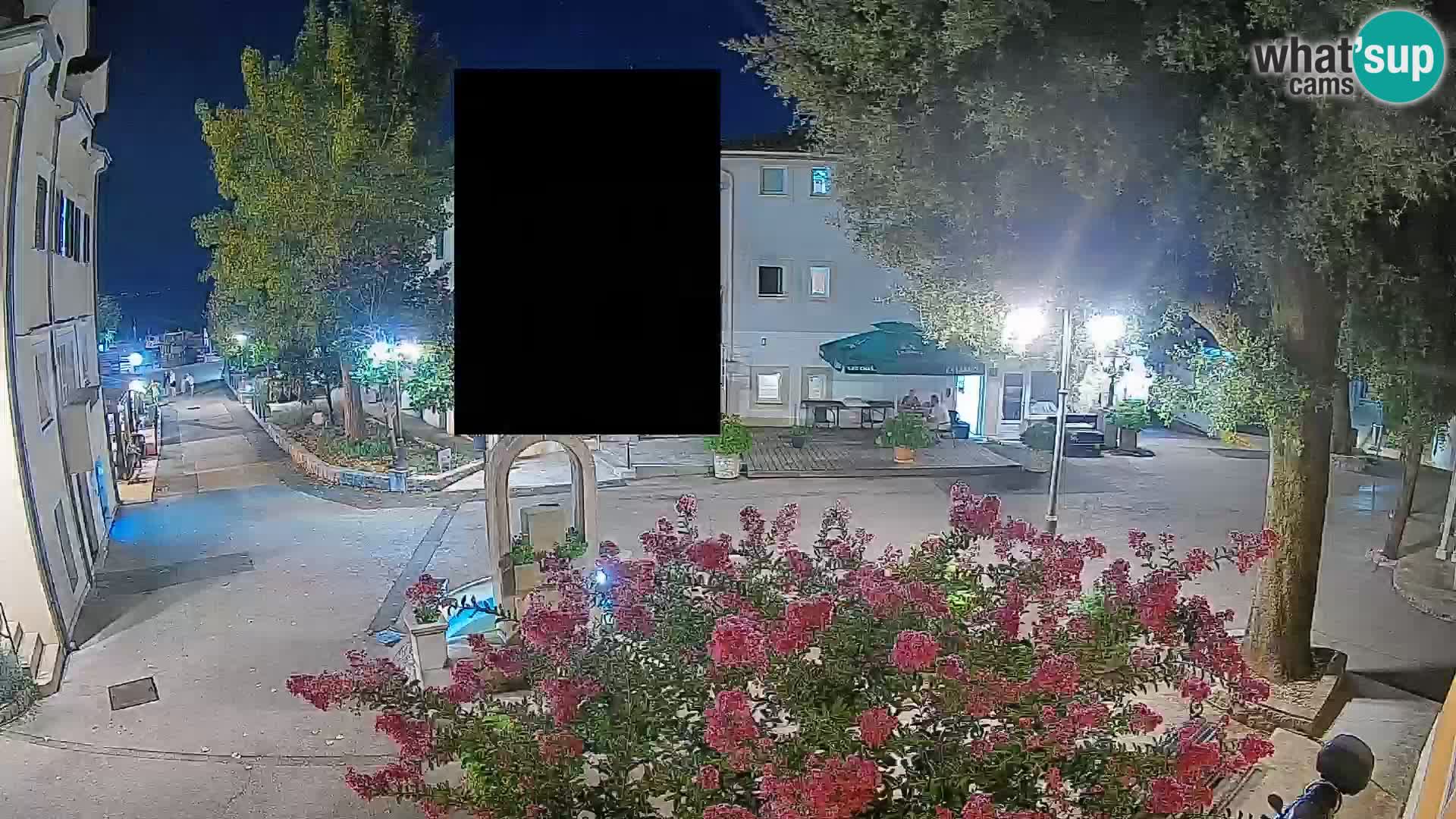 Web kamera centar Mošćeničke Drage – Pogled uživo