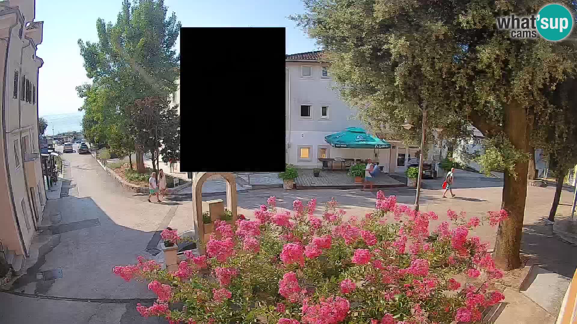 Web kamera centar Mošćeničke Drage – Pogled uživo