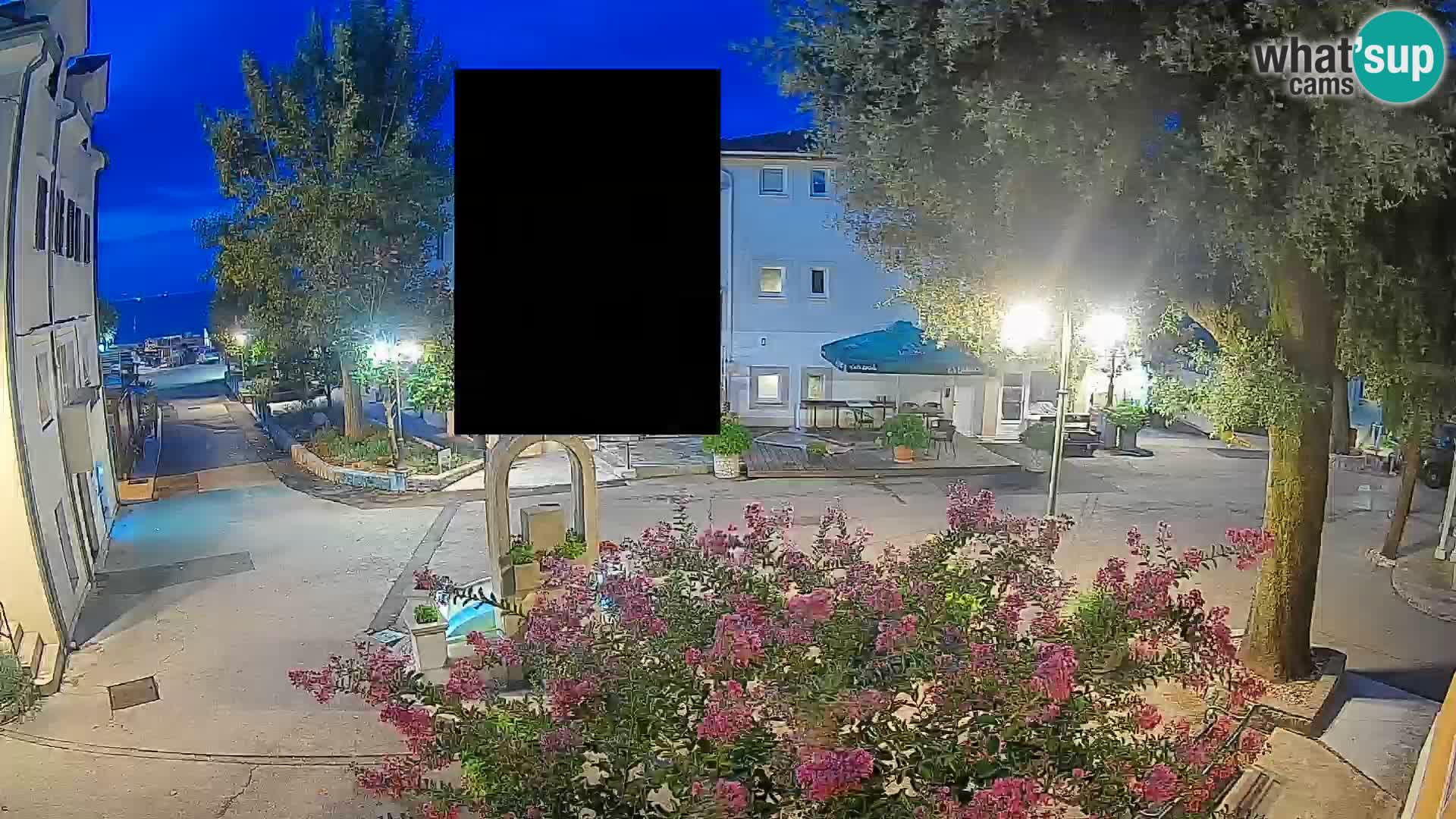Spletna kamera center Mošćeniška Draga – Pogled v živo