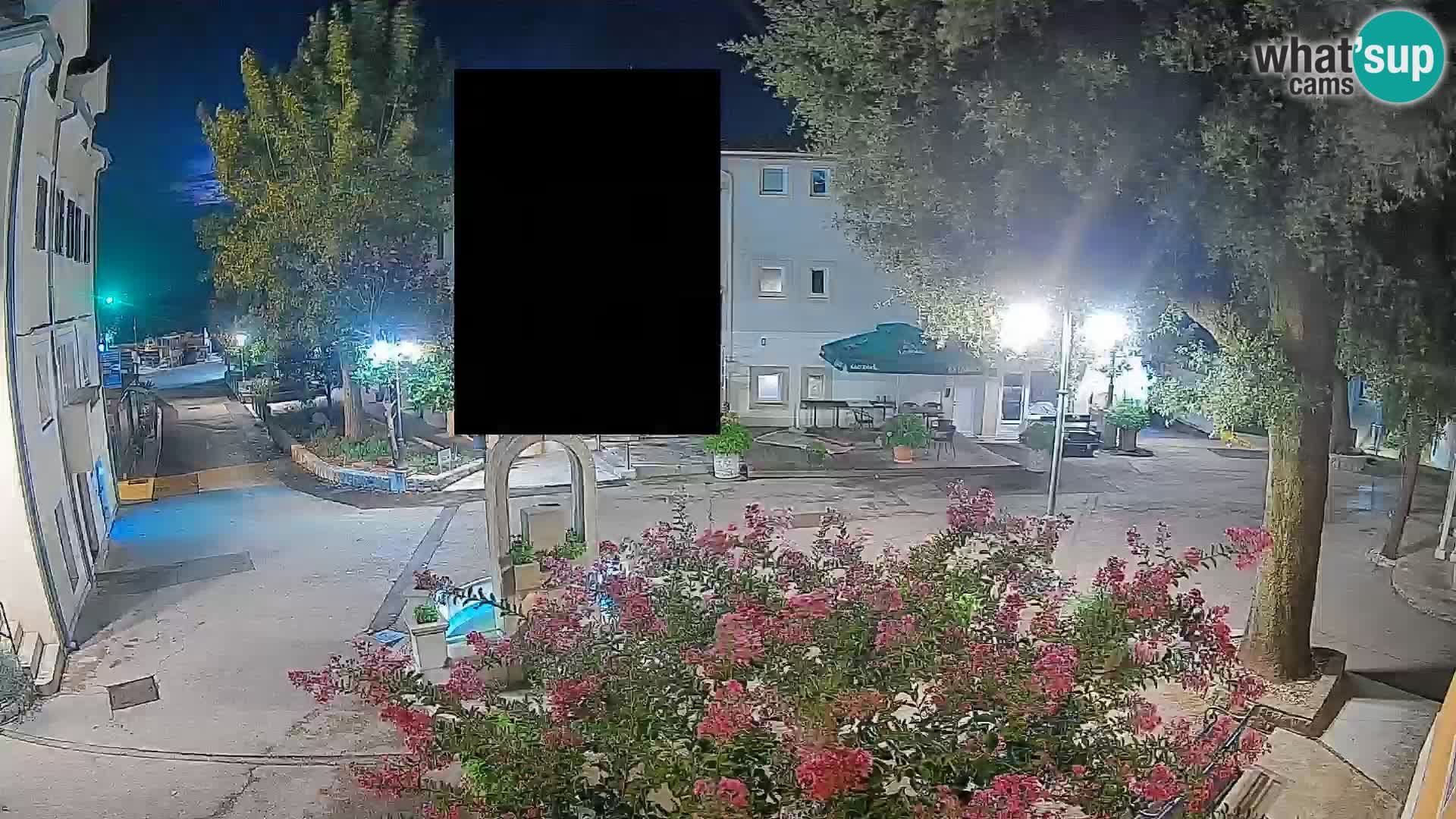 Webcam Mošćenička Draga Center – Live View of the Town Center