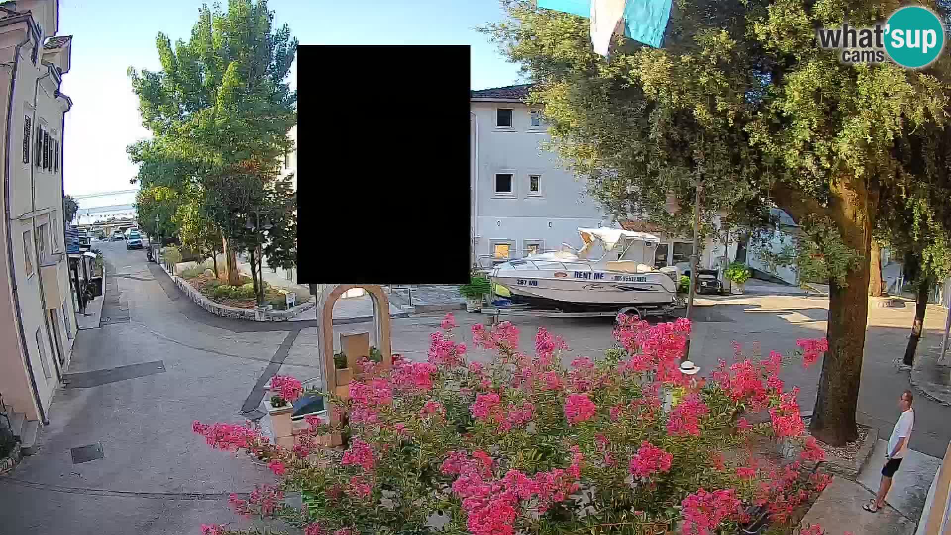Web kamera centar Mošćeničke Drage – Pogled uživo