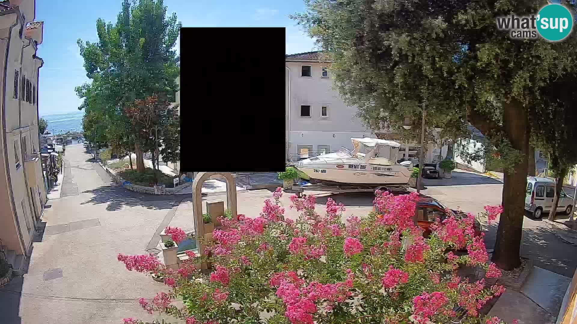 Web kamera centar Mošćeničke Drage – Pogled uživo