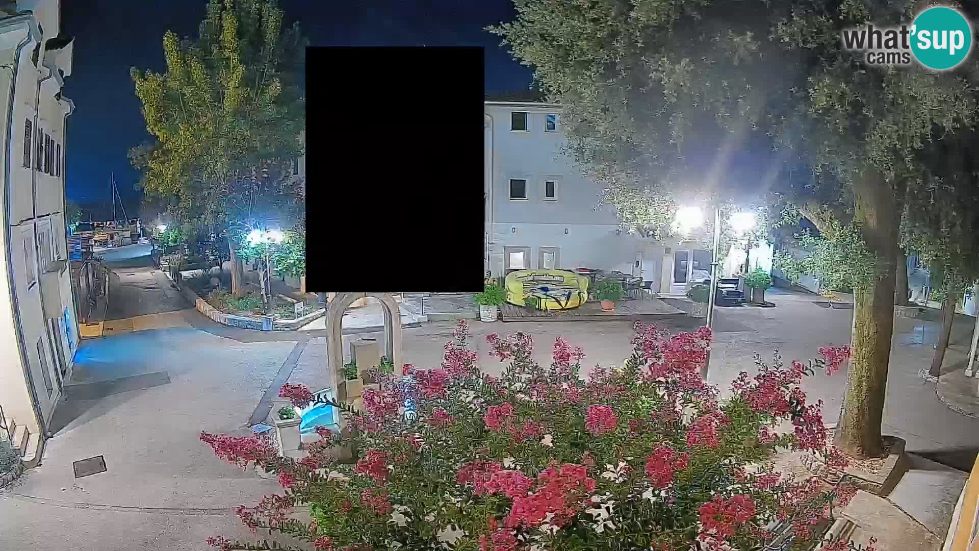 Spletna kamera center Mošćeniška Draga – Pogled v živo