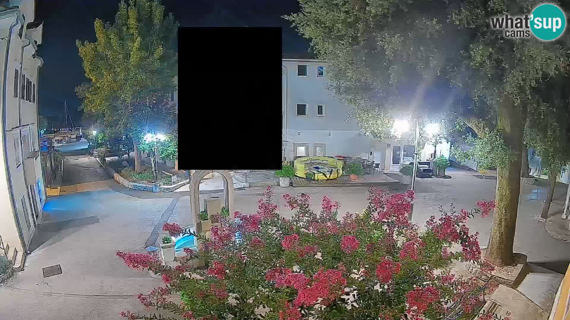 Spletna kamera center Mošćeniška Draga – Pogled v živo