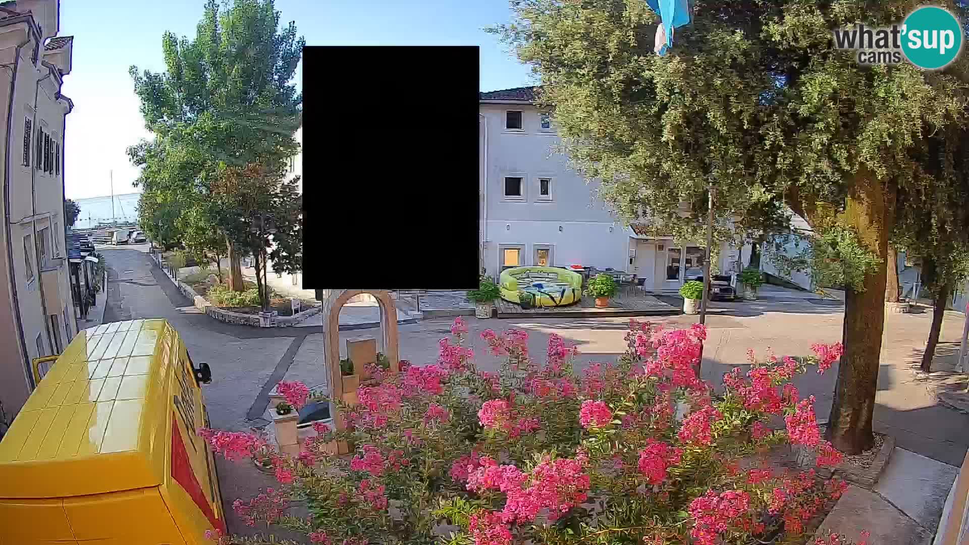 Webcam Mošćenička Draga Center – Live View of the Town Center