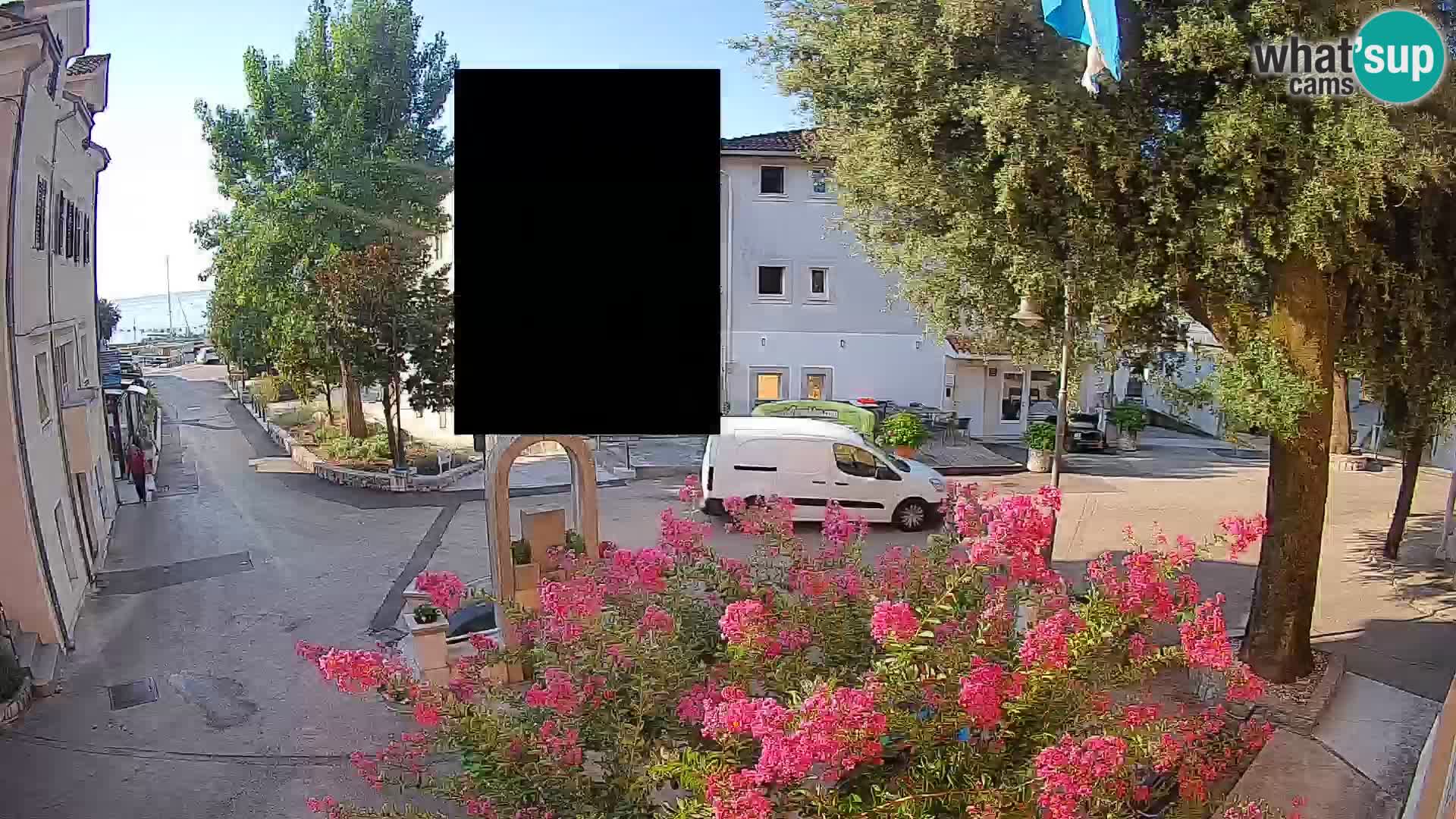 Spletna kamera center Mošćeniška Draga – Pogled v živo