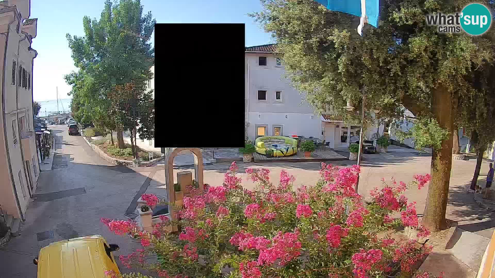 Spletna kamera center Mošćeniška Draga – Pogled v živo