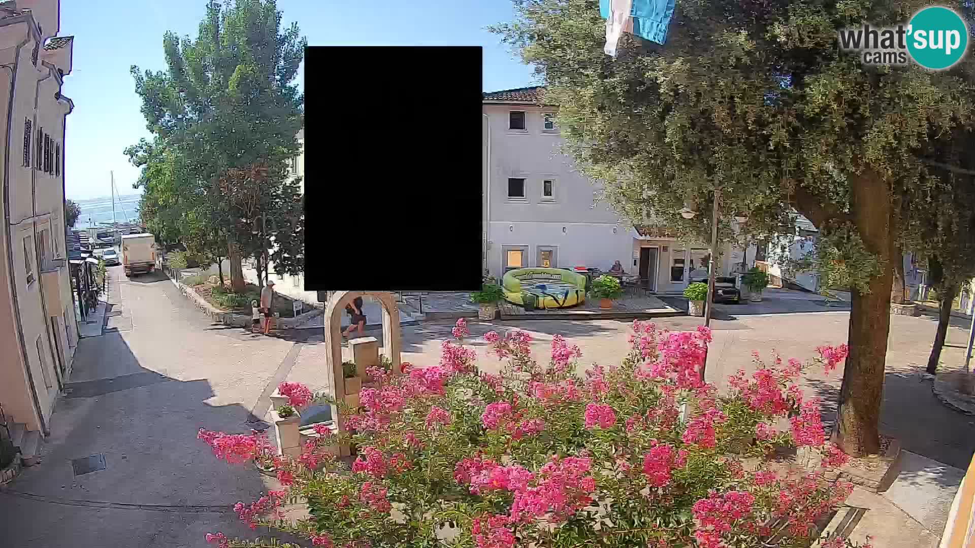 Spletna kamera center Mošćeniška Draga – Pogled v živo