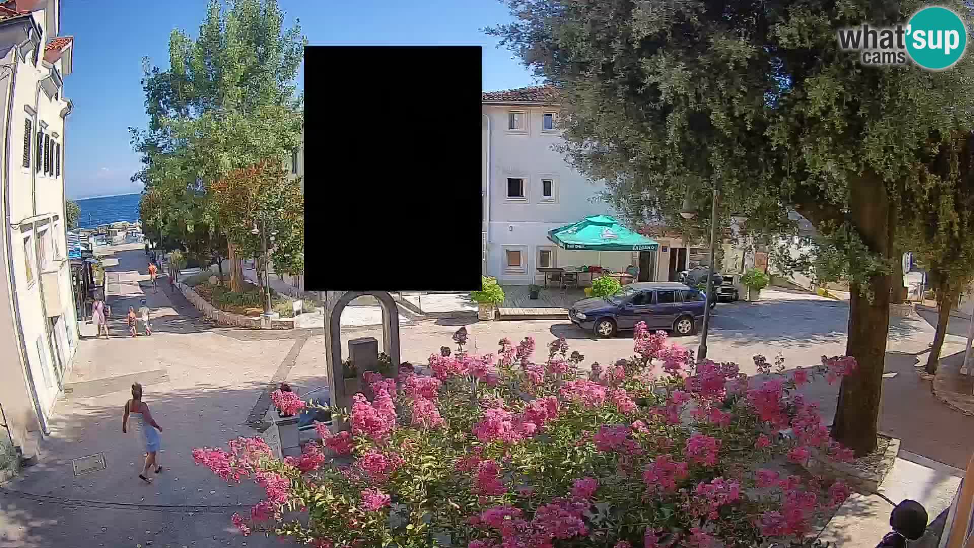 Webcam Mošćenička Draga Center – Live View of the Town Center