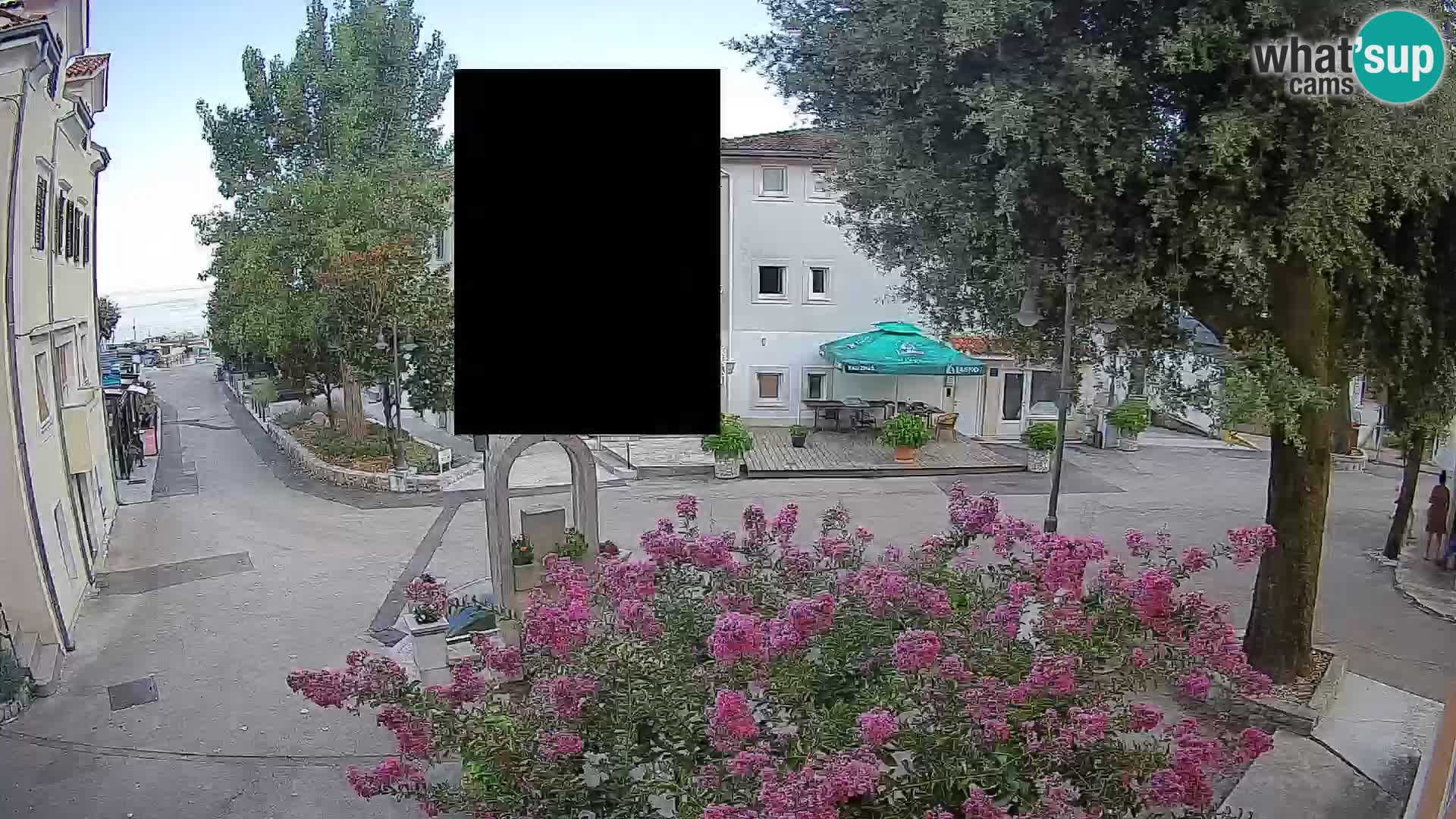 Webcam Mošćenička Draga Center – Live View of the Town Center