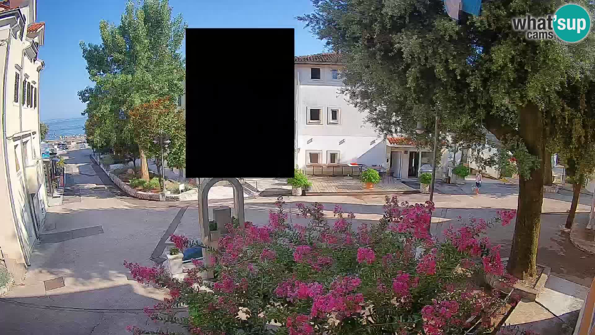 Webcam Mošćenička Draga Center – Live View of the Town Center