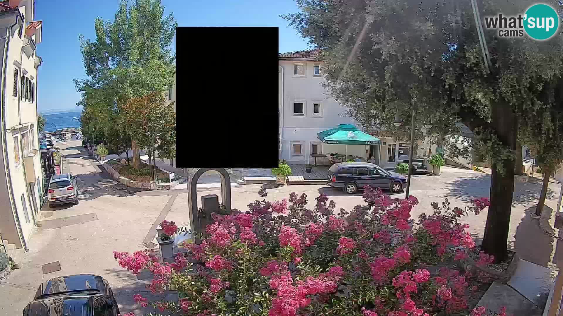 Spletna kamera center Mošćeniška Draga – Pogled v živo