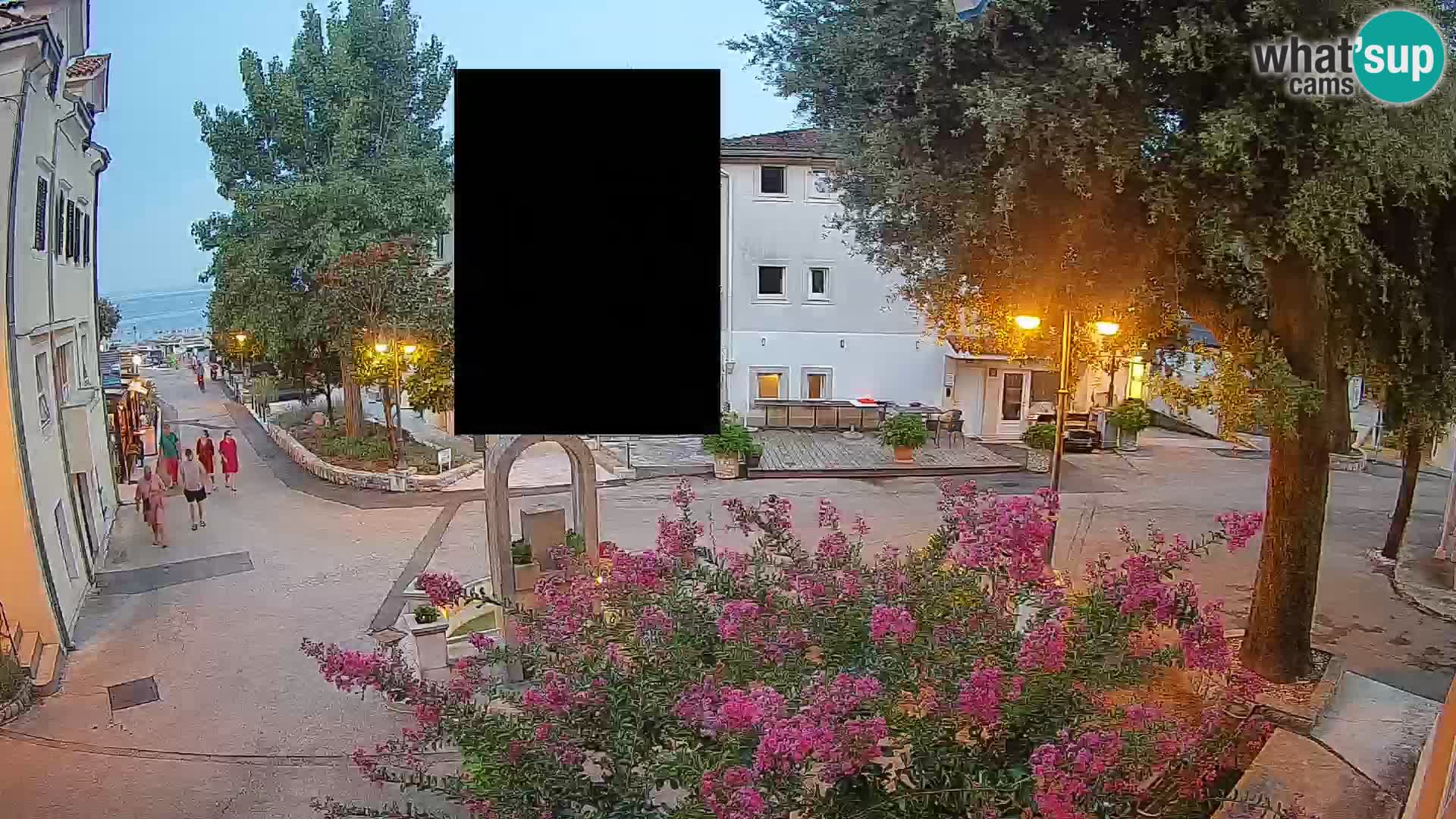 Spletna kamera center Mošćeniška Draga – Pogled v živo