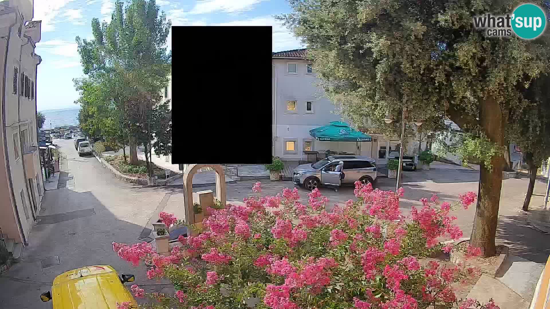 Webcam Mošćenička Draga Center – Live View of the Town Center