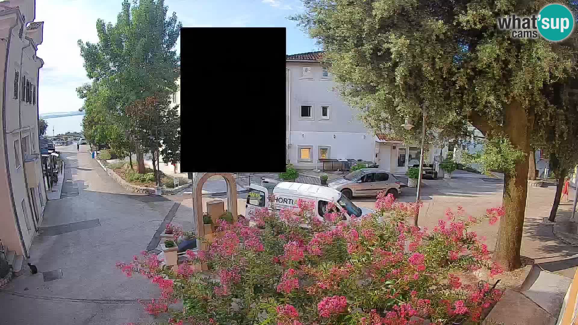 Webcam Mošćenička Draga Center – Live View of the Town Center