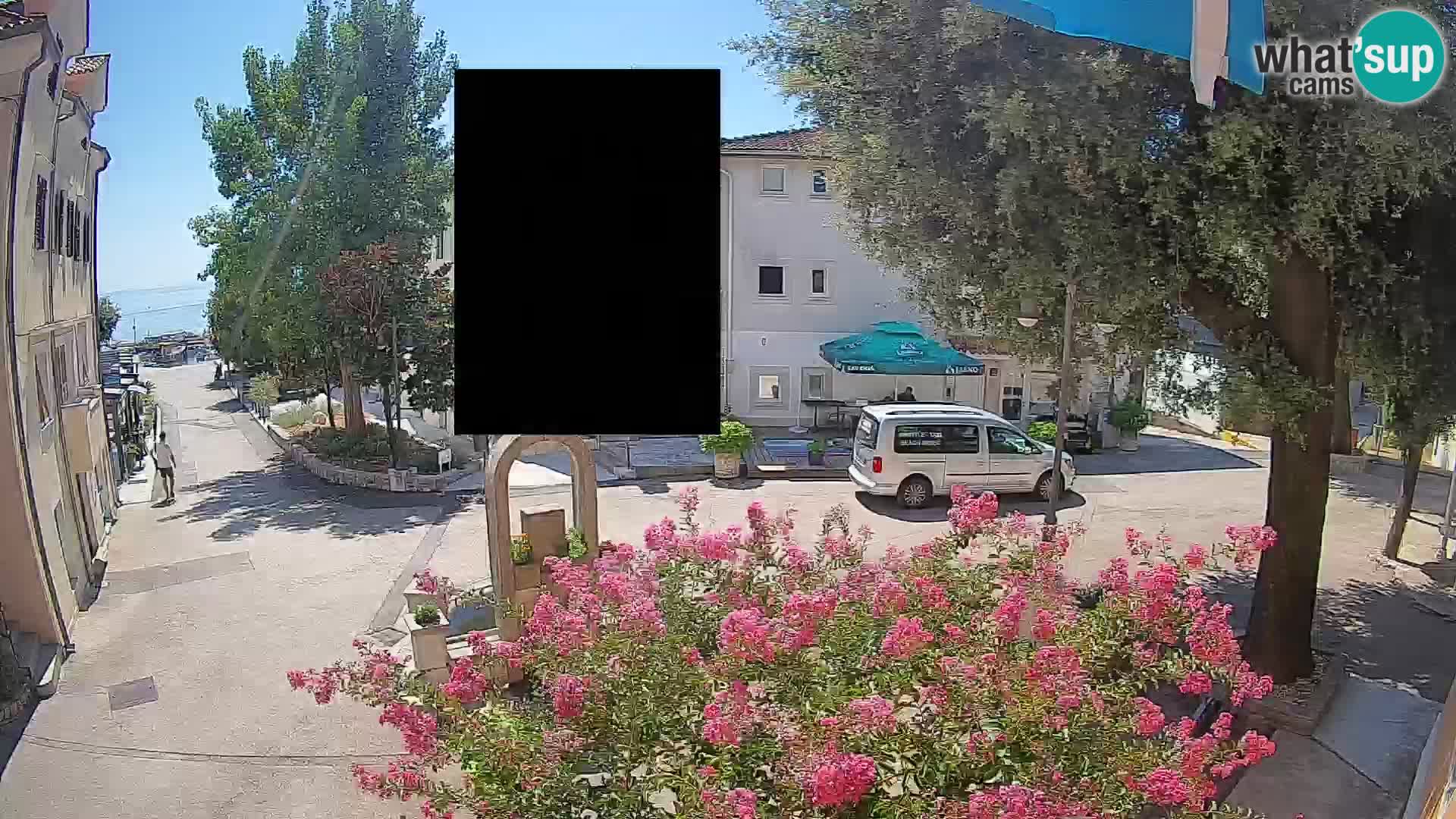 Webcam Mošćenička Draga Center – Live View of the Town Center
