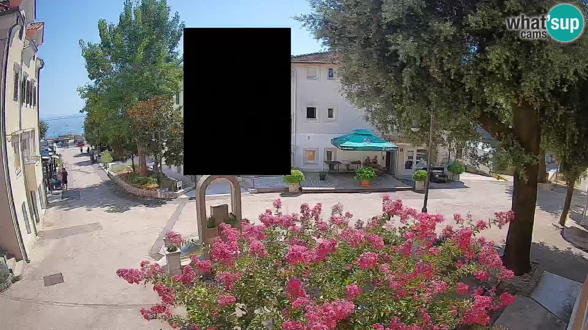 Webcam Mošćenička Draga Center – Live View of the Town Center