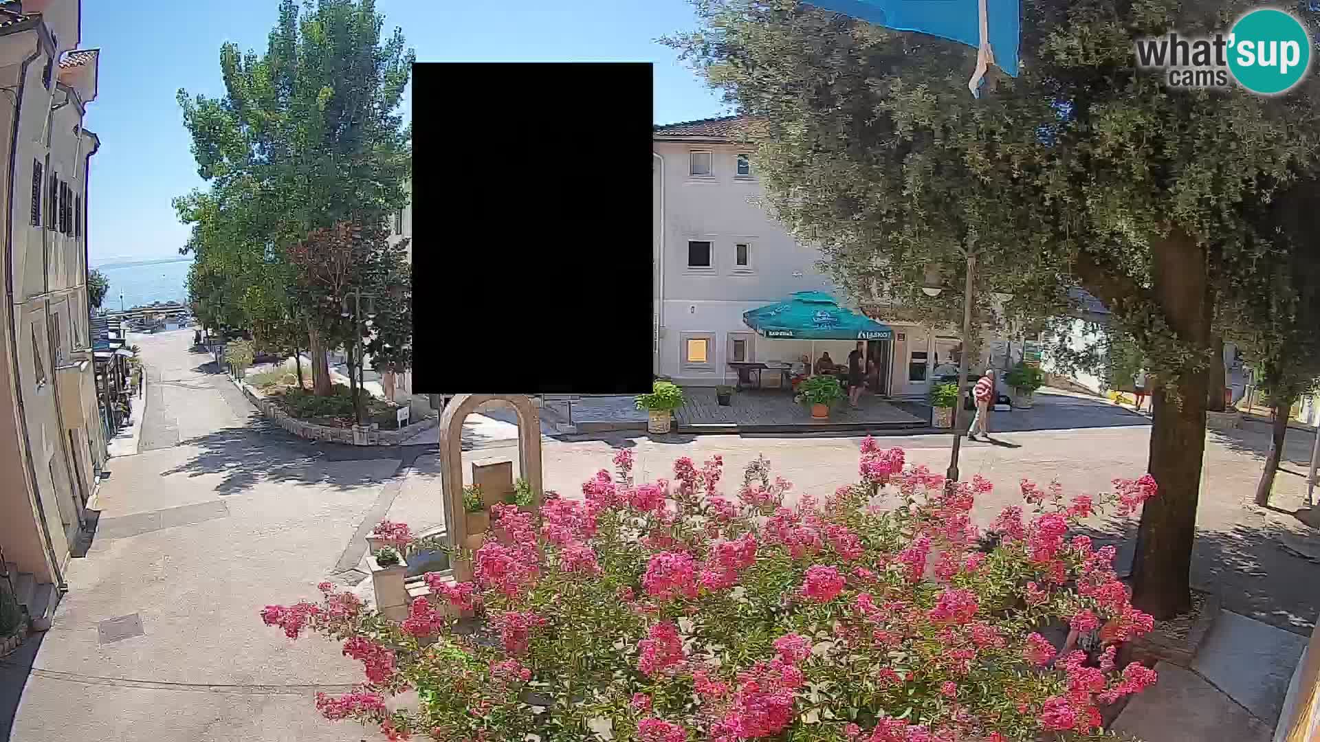 Web kamera centar Mošćeničke Drage – Pogled uživo