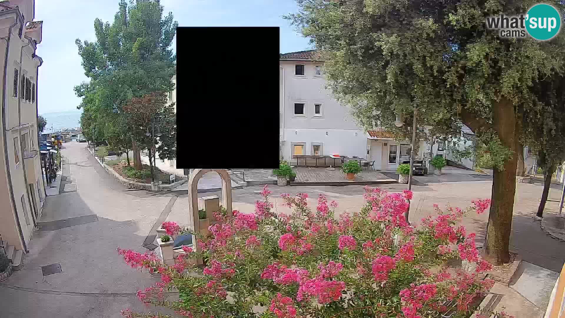 Webcam Mošćenička Draga Center – Live View of the Town Center