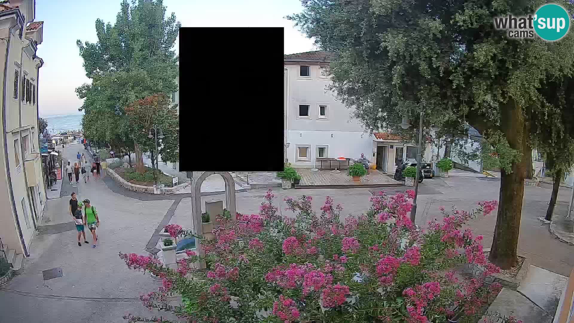 Webcam Mošćenička Draga Center – Live View of the Town Center