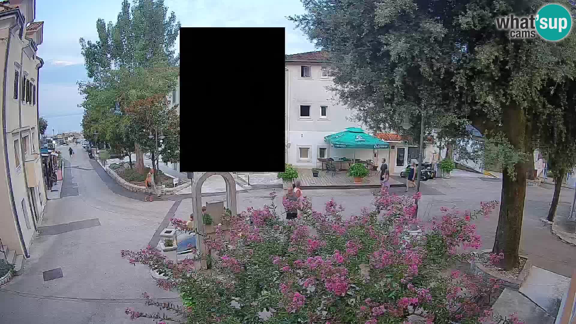 Webcam Mošćenička Draga Center – Live View of the Town Center