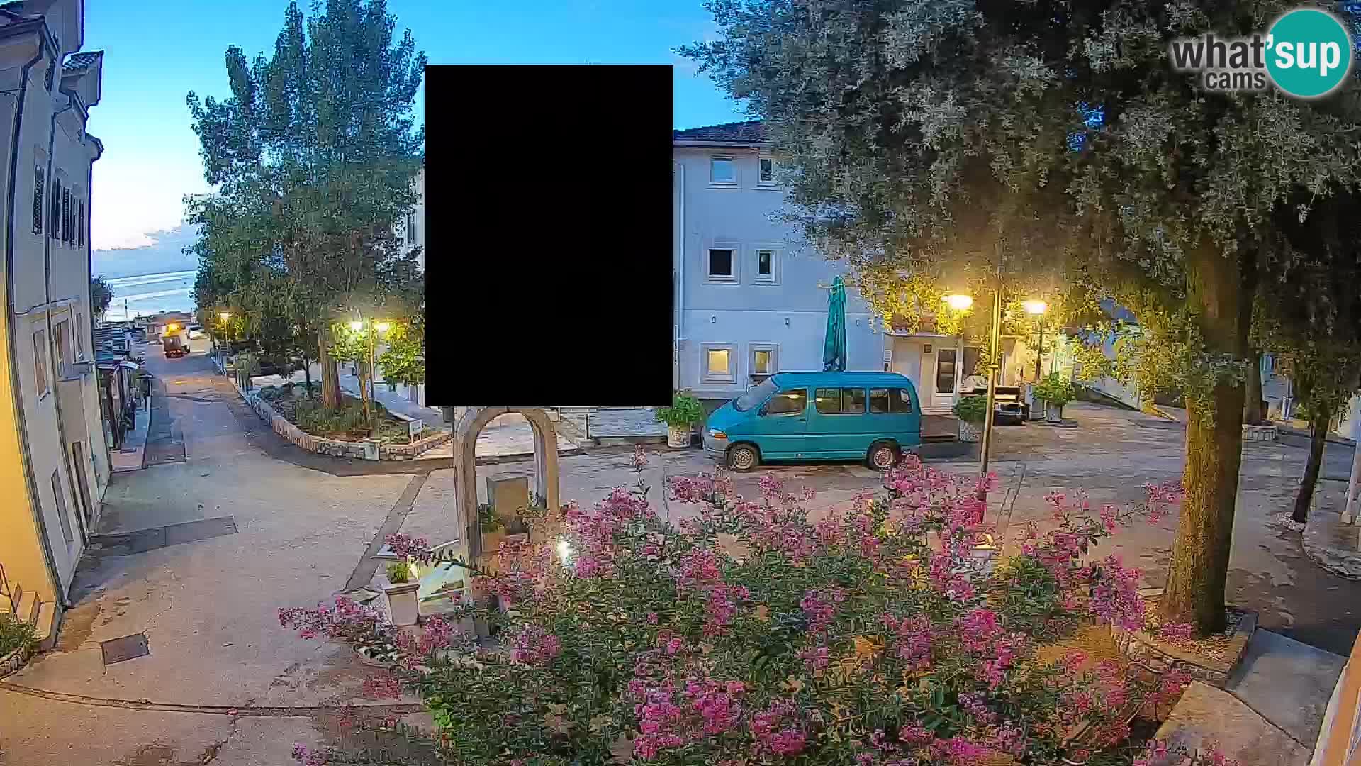 Spletna kamera center Mošćeniška Draga – Pogled v živo