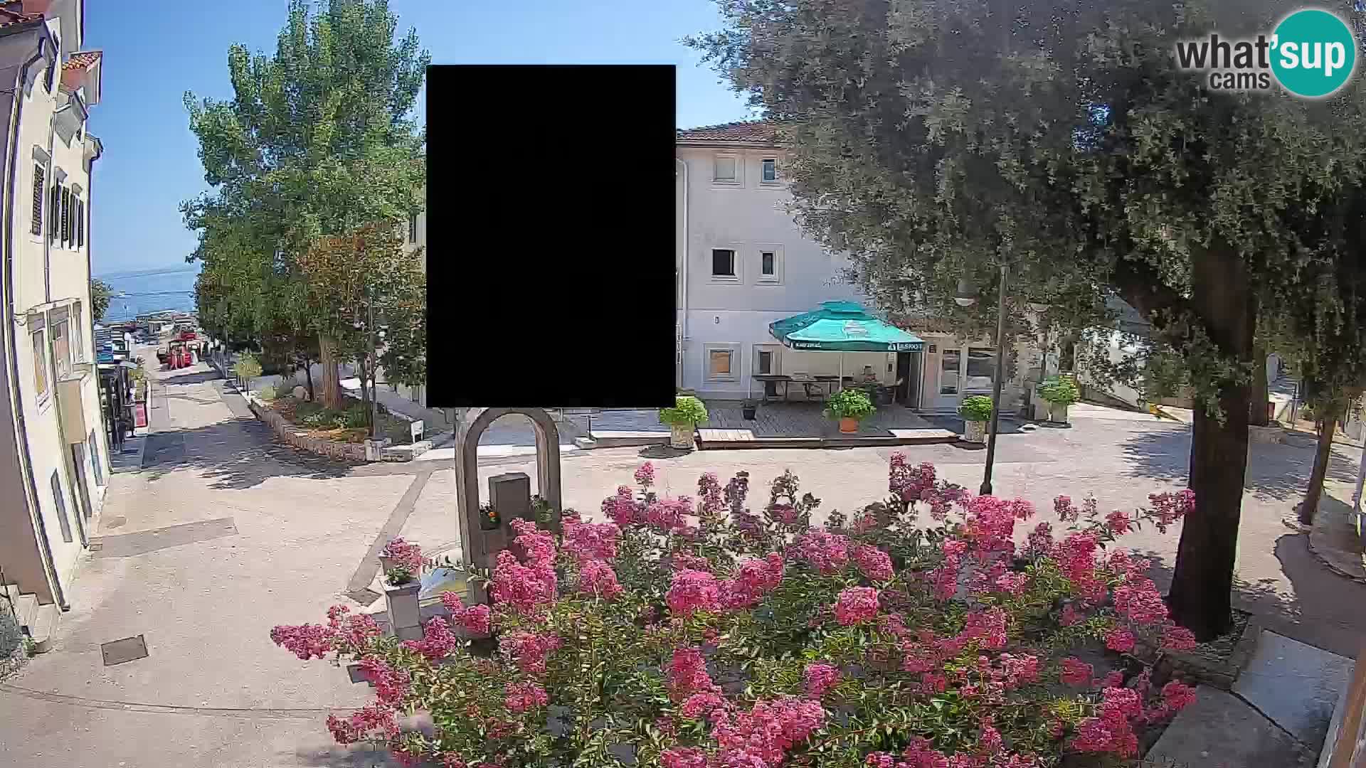 Web kamera centar Mošćeničke Drage – Pogled uživo