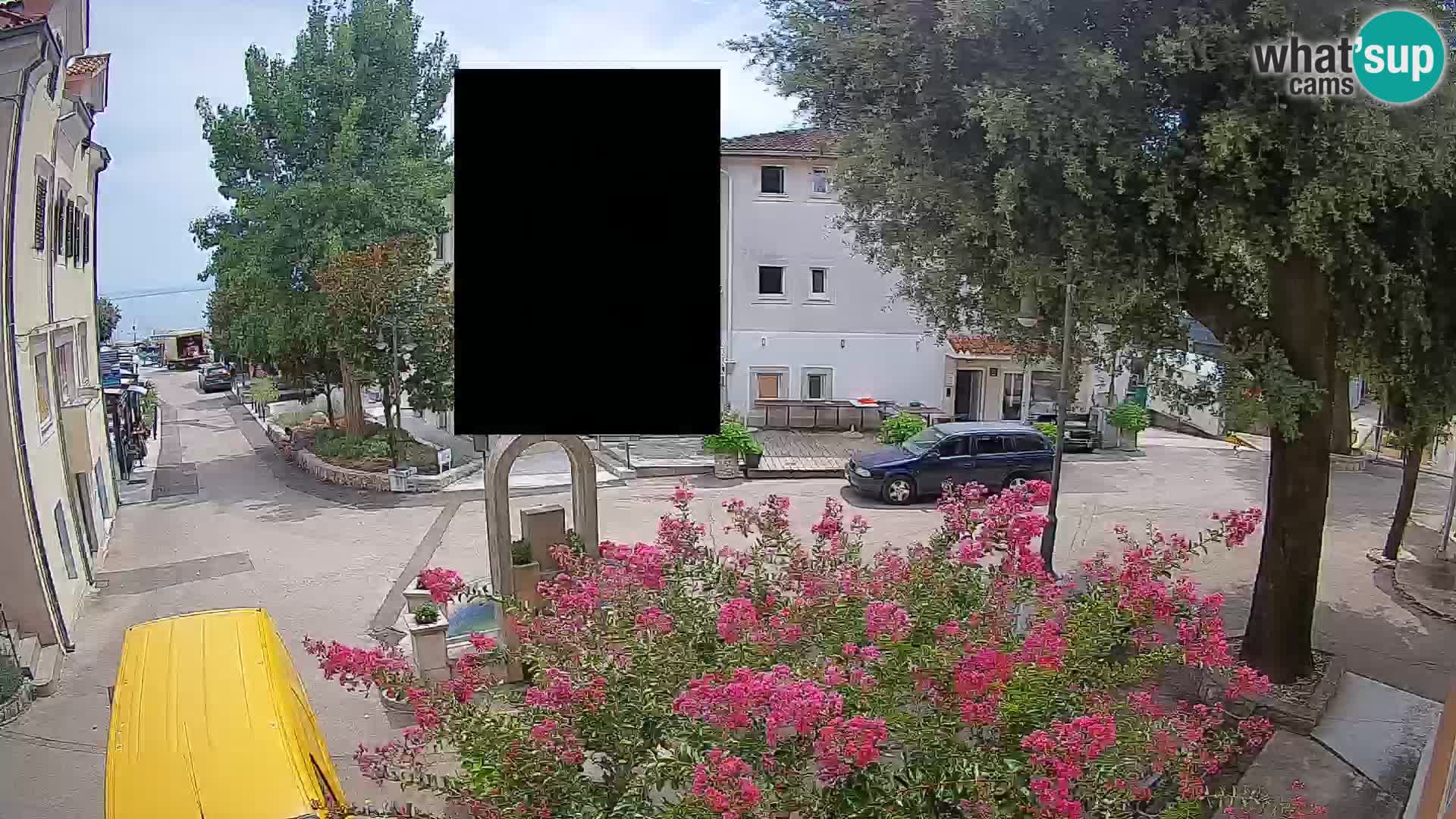 Webcam Mošćenička Draga Center – Live View of the Town Center