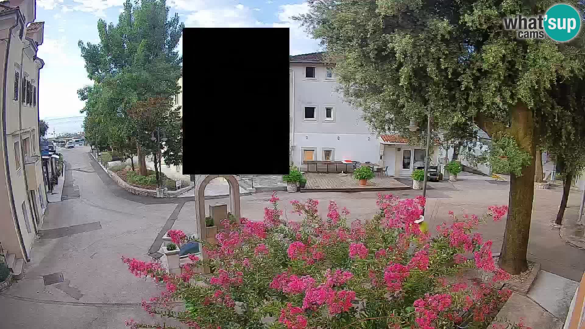 Webcam Mošćenička Draga Center – Live View of the Town Center