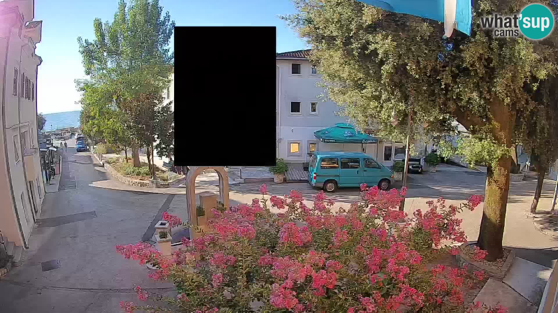 Spletna kamera center Mošćeniška Draga – Pogled v živo