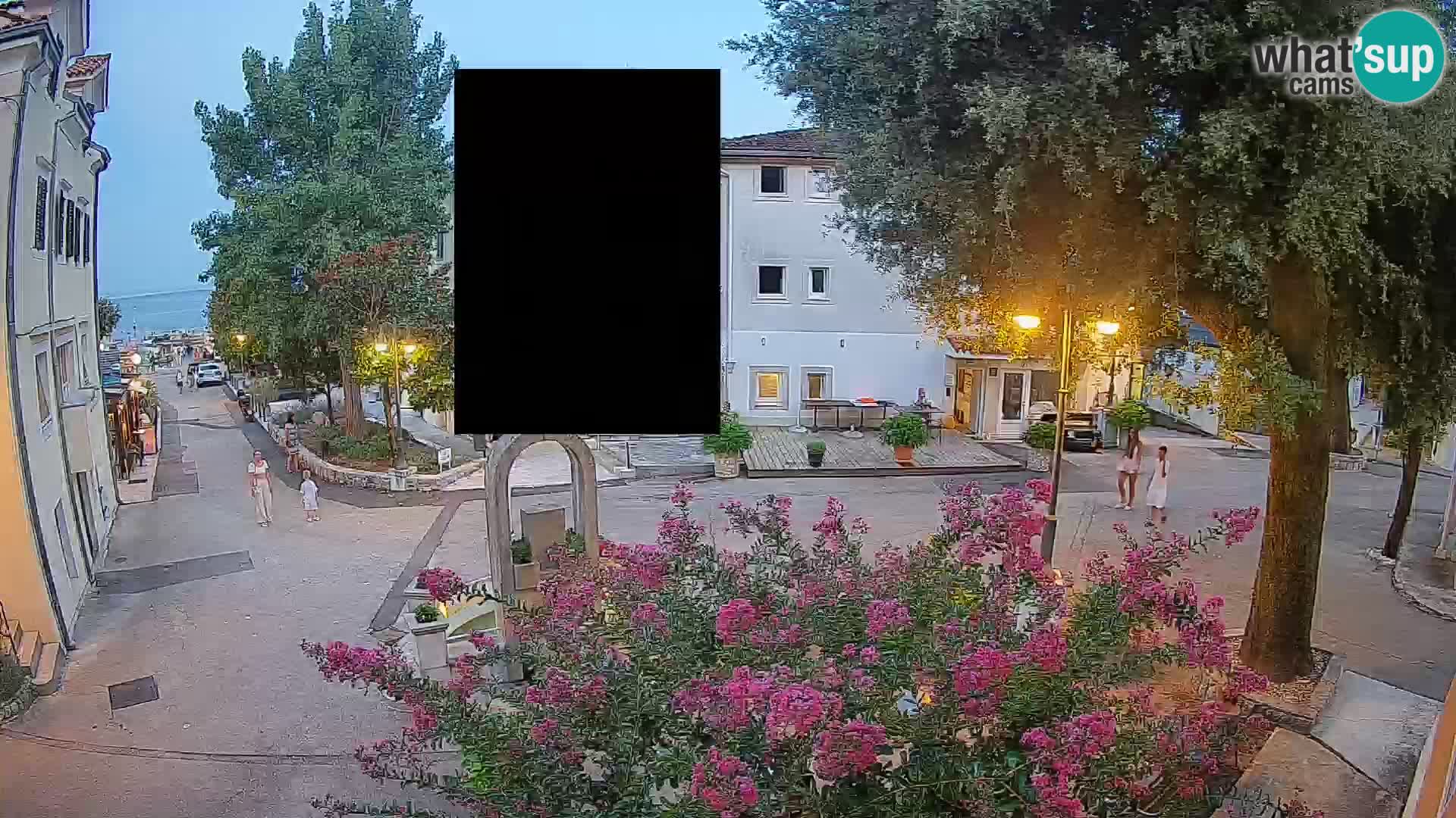 Spletna kamera center Mošćeniška Draga – Pogled v živo